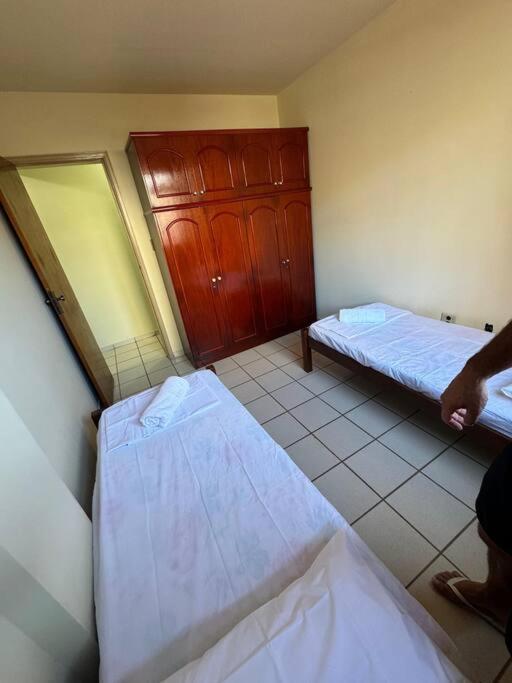 Apt aconchegante 2 qtos a uma quadra do Mar