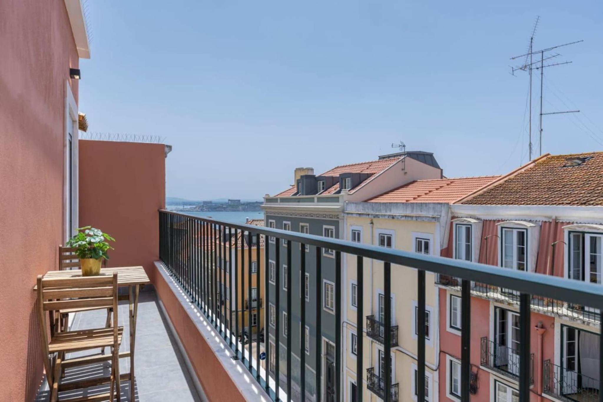 Joao da Mata Amazing views by Innkeeper