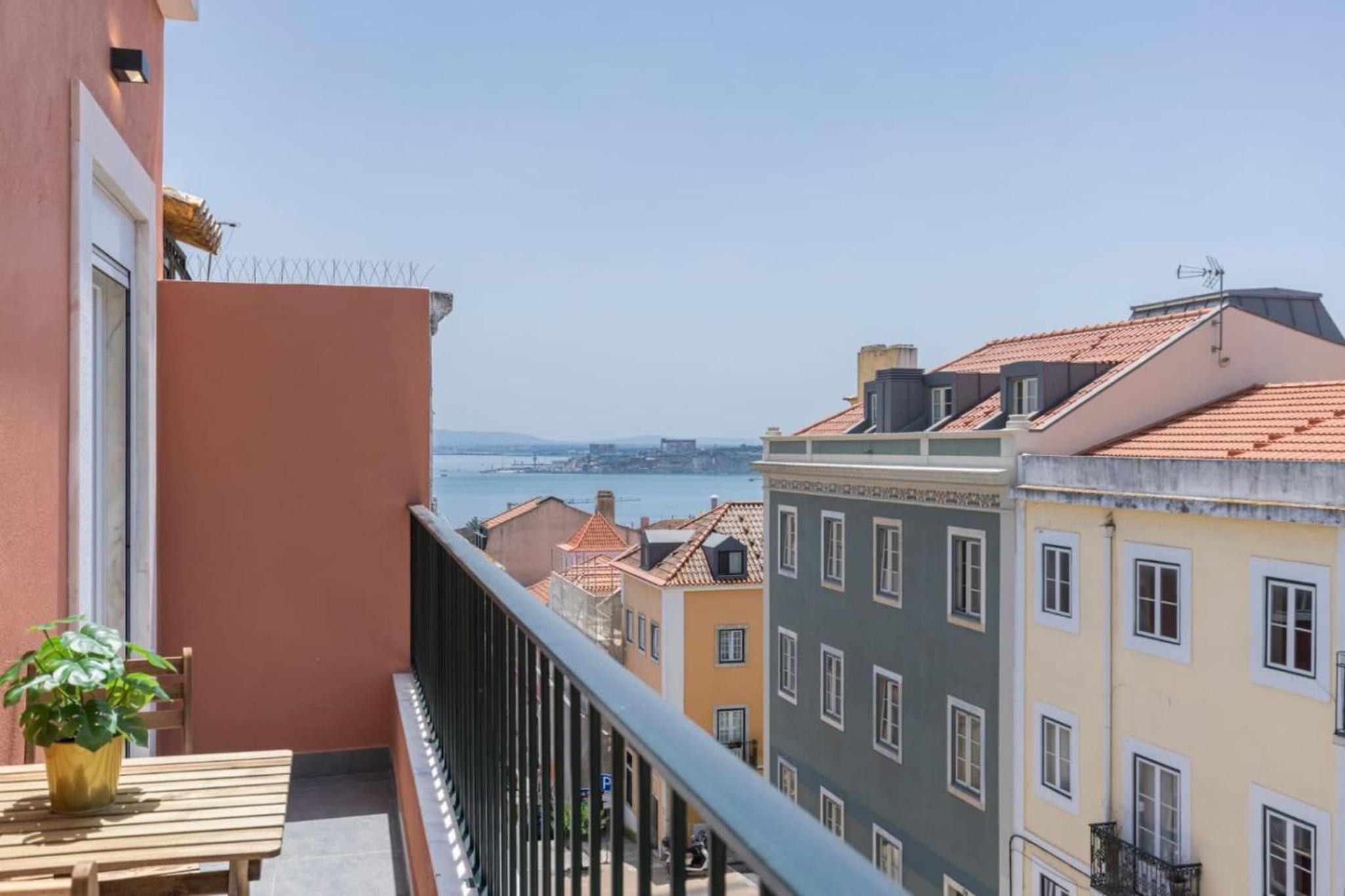 Joao da Mata Amazing views by Innkeeper