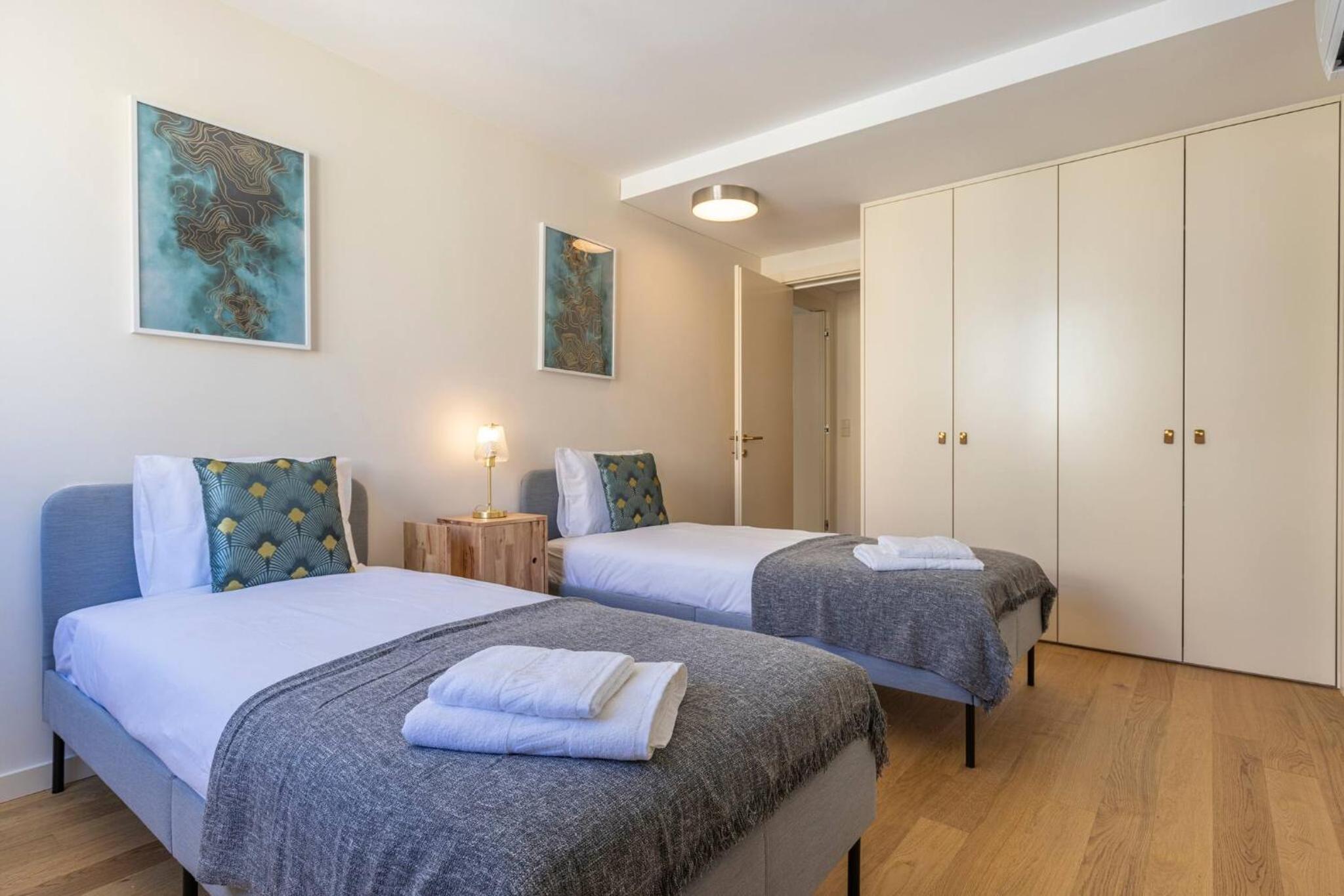 Wonderful 2 Bedroom by Innkeeper