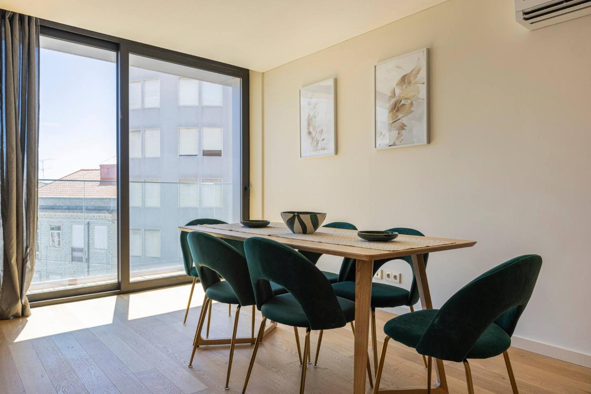 Wonderful 2 Bedroom by Innkeeper