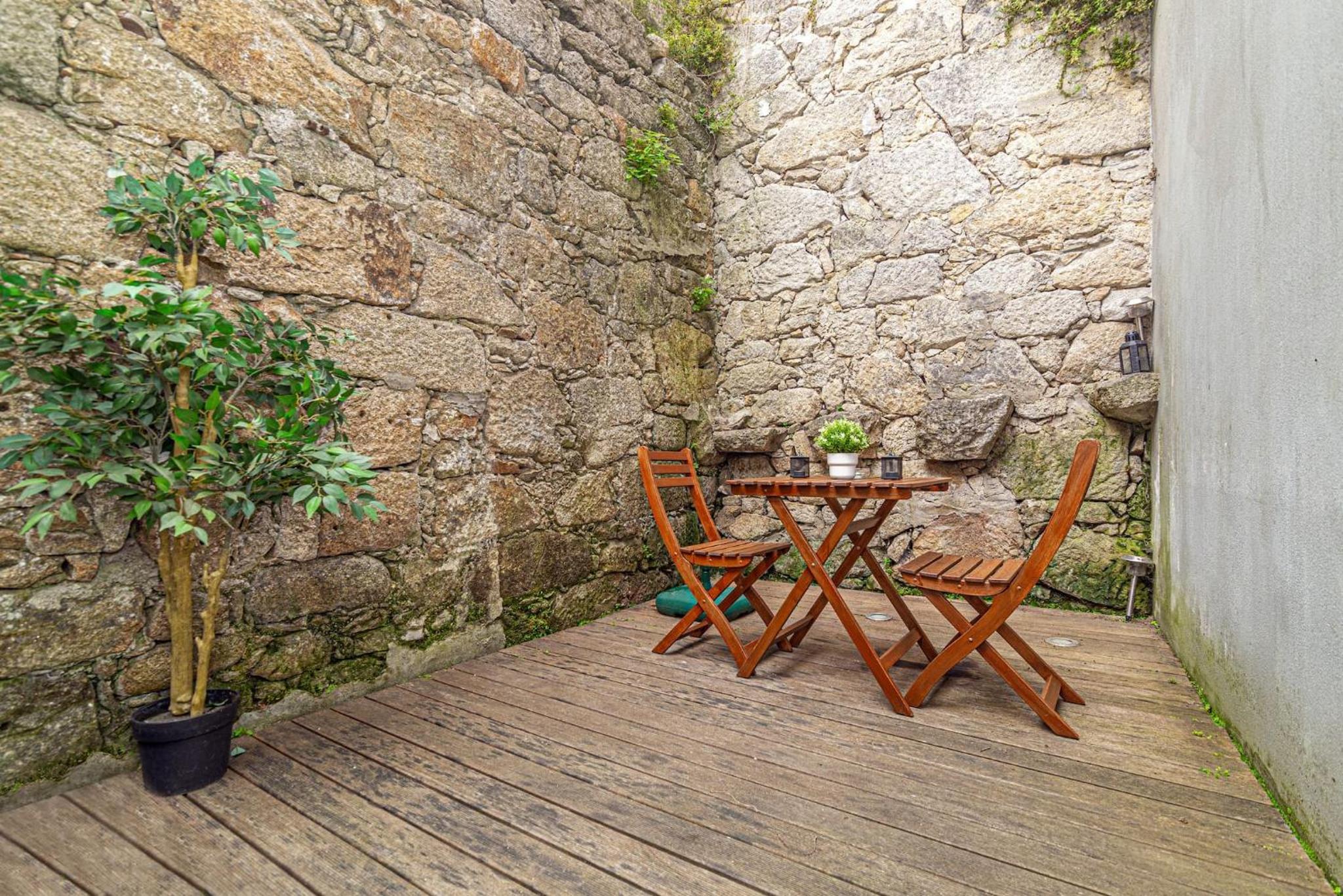 Sandeman's Apartment by Innkeeper view 3