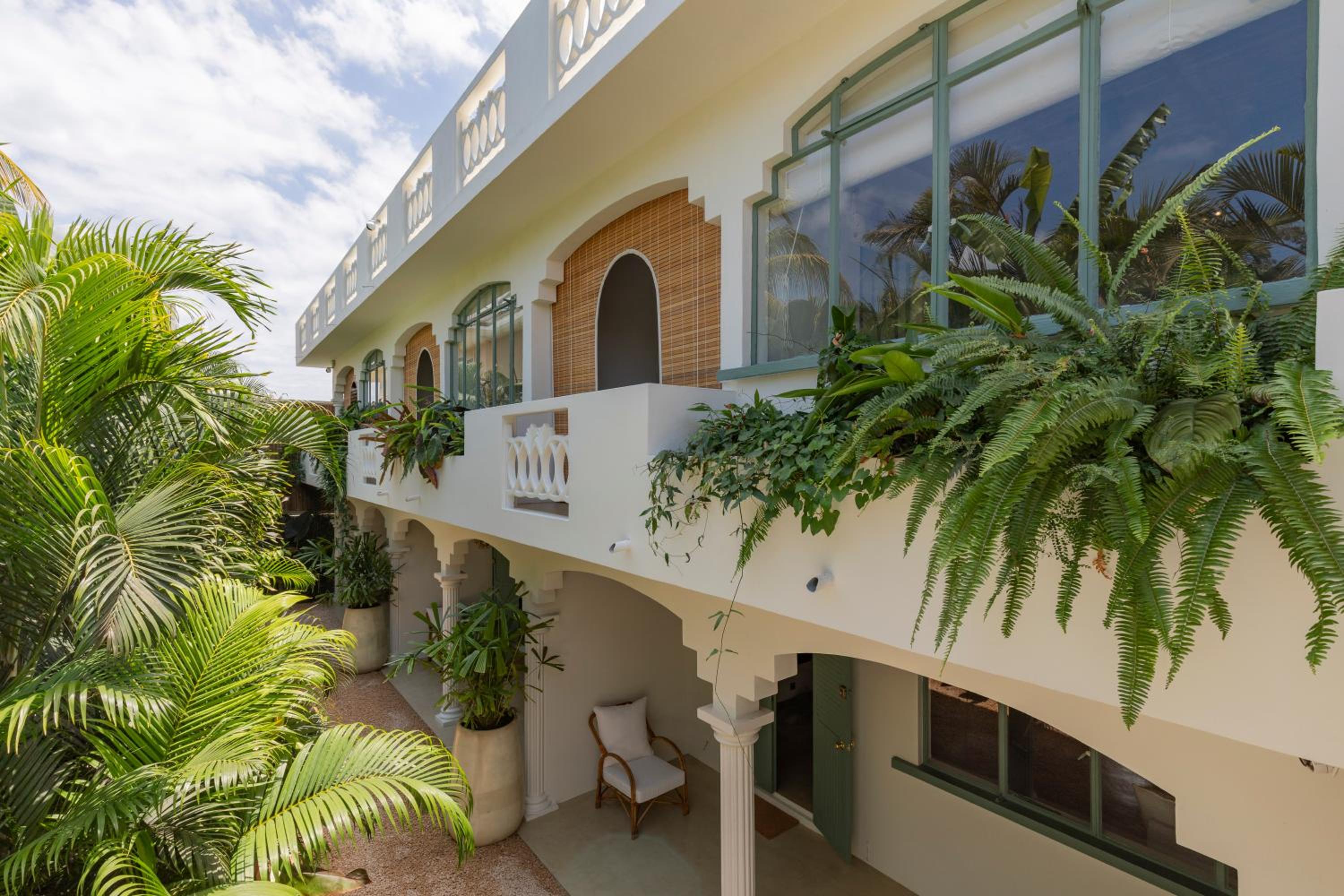 Maison Tropical