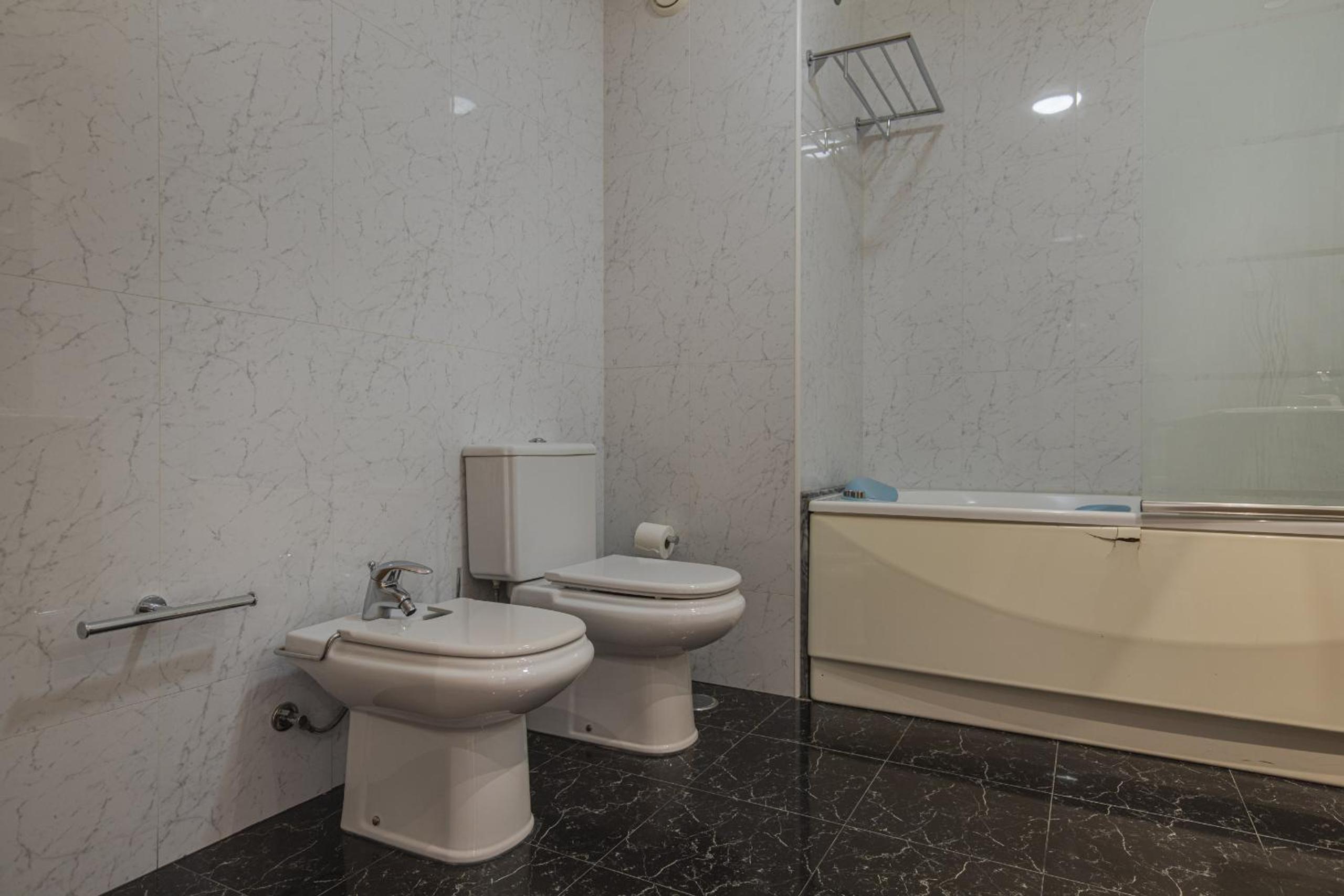 2 Bedroom Large apartment By Innkeeper