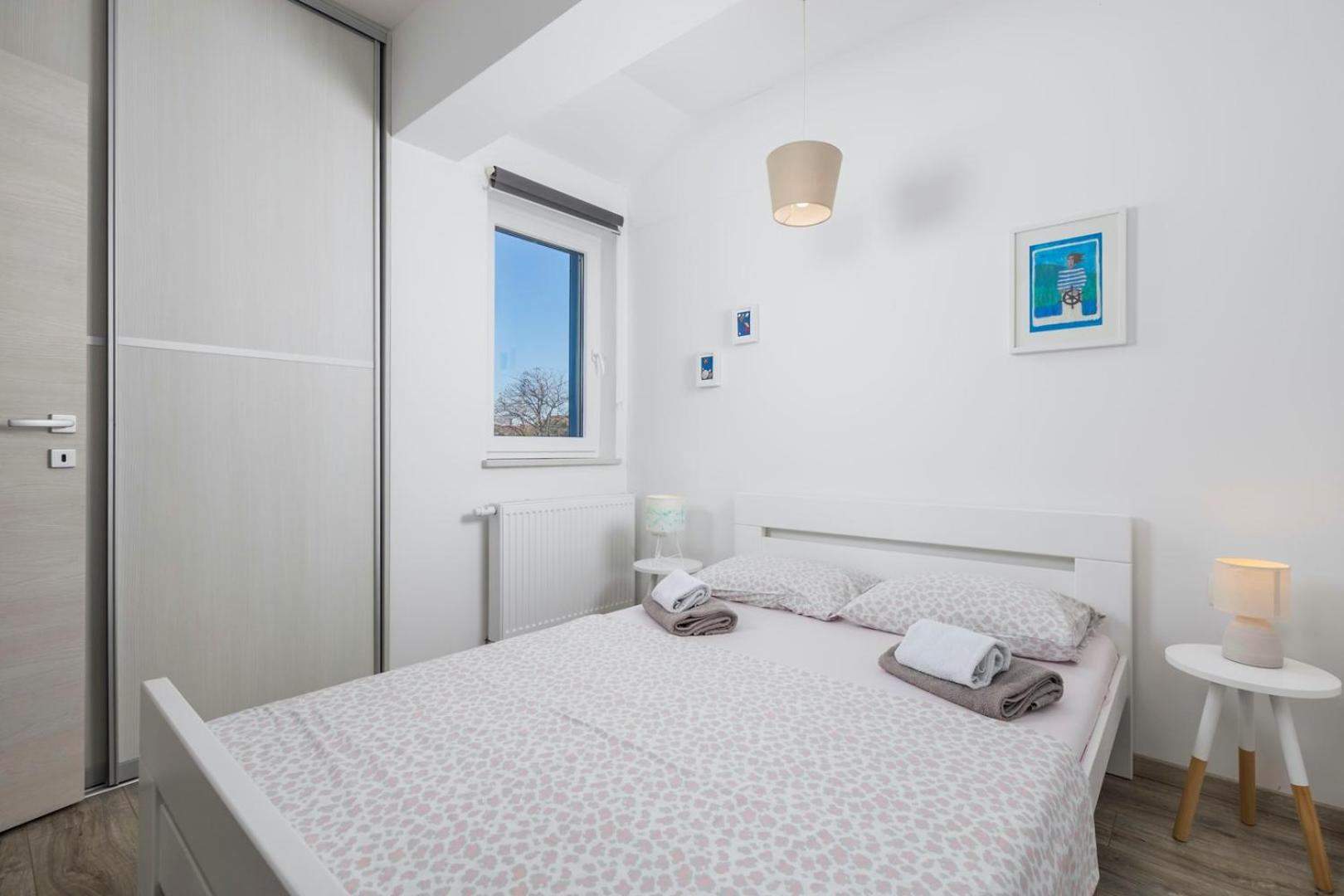 Photo 70
