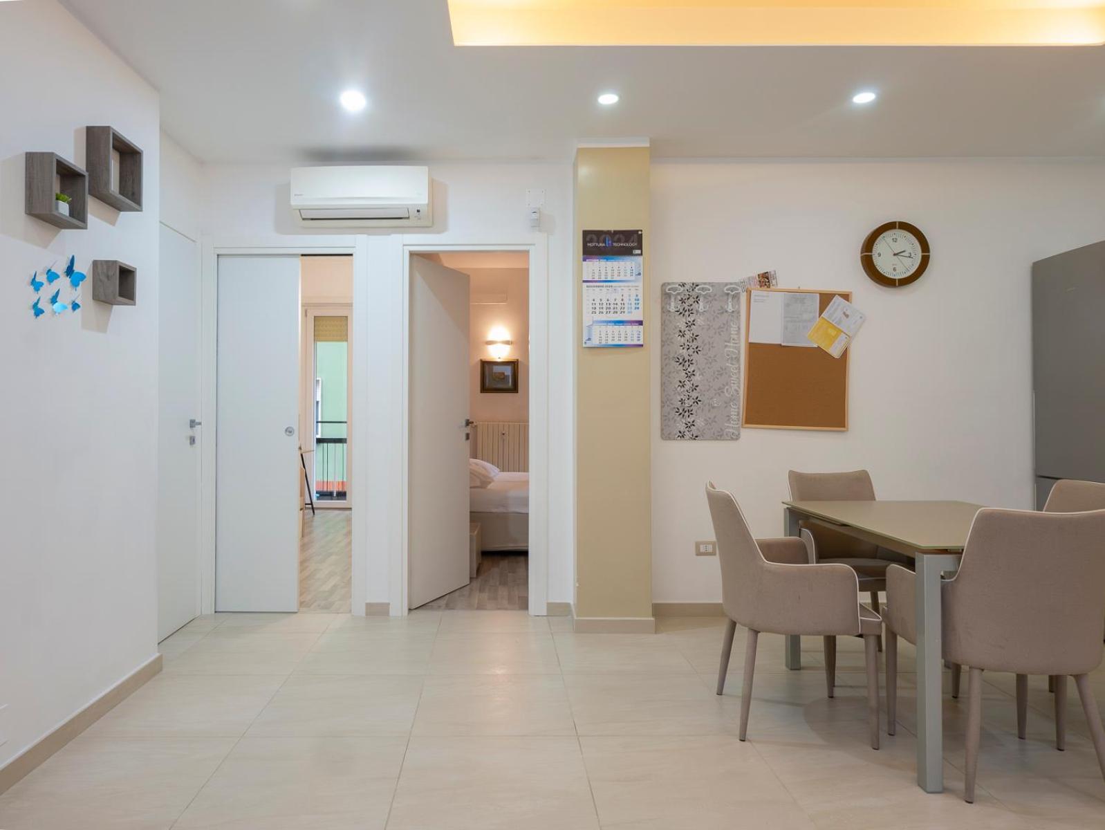 I Host Apartment - Della Torre 9