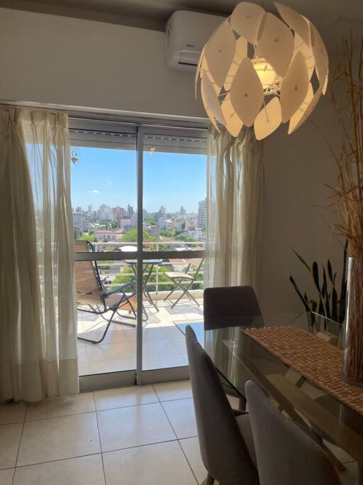 Amplio apartamento con vista hermosa en Corrientes