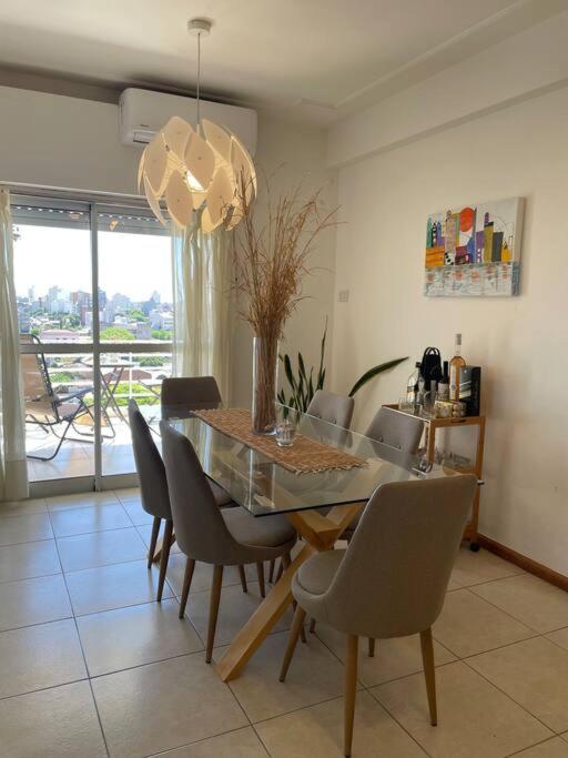 Amplio apartamento con vista hermosa en Corrientes
