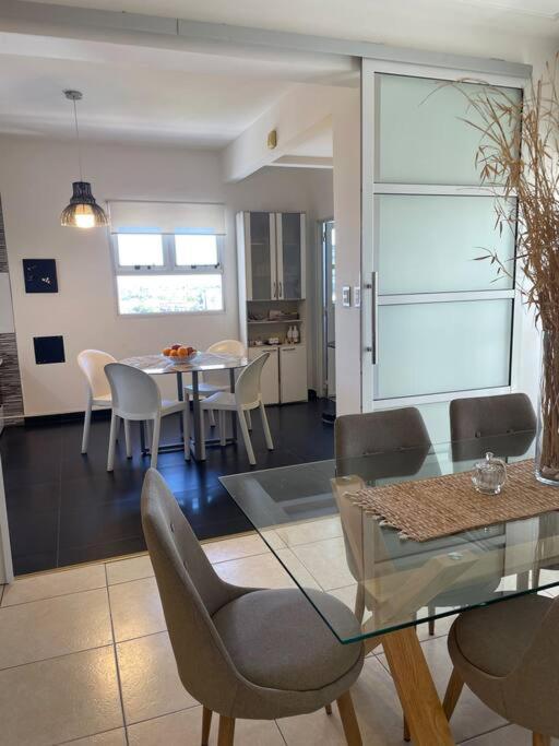 Amplio apartamento con vista hermosa en Corrientes