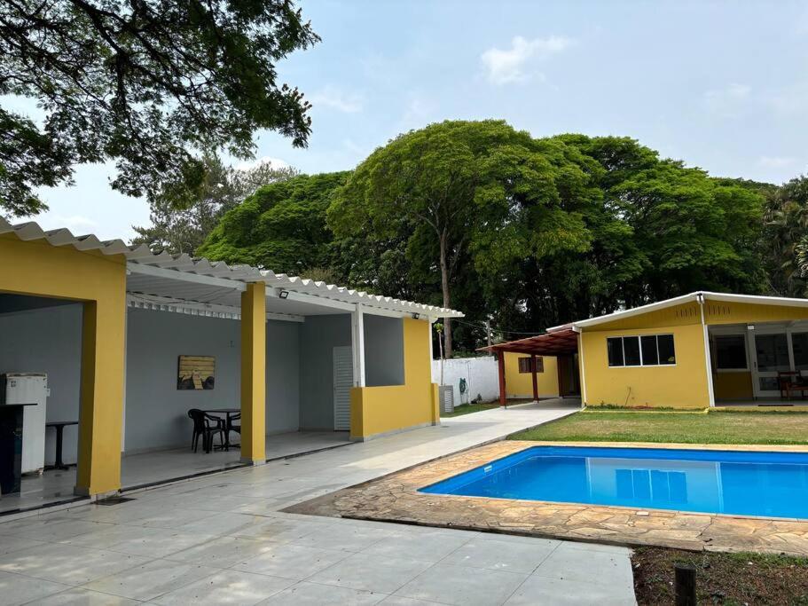 Casa com Piscina em Barão Geraldo - Campinas