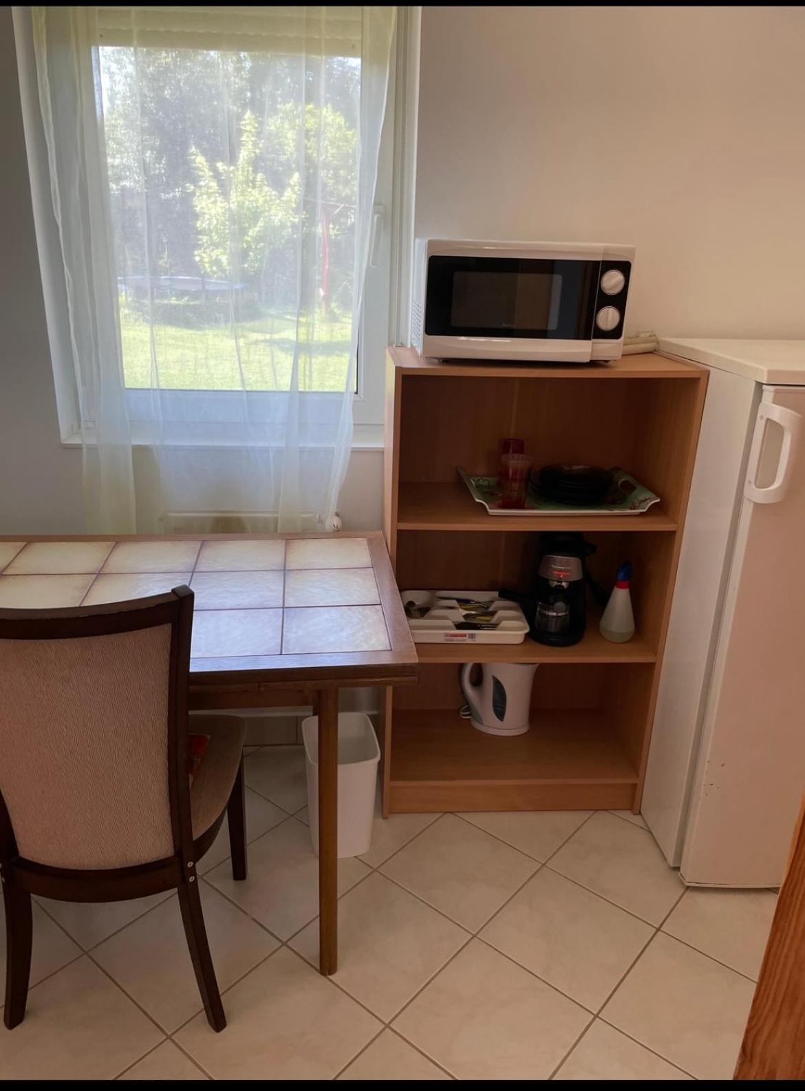 Ezo Apartmanház Balatonberény