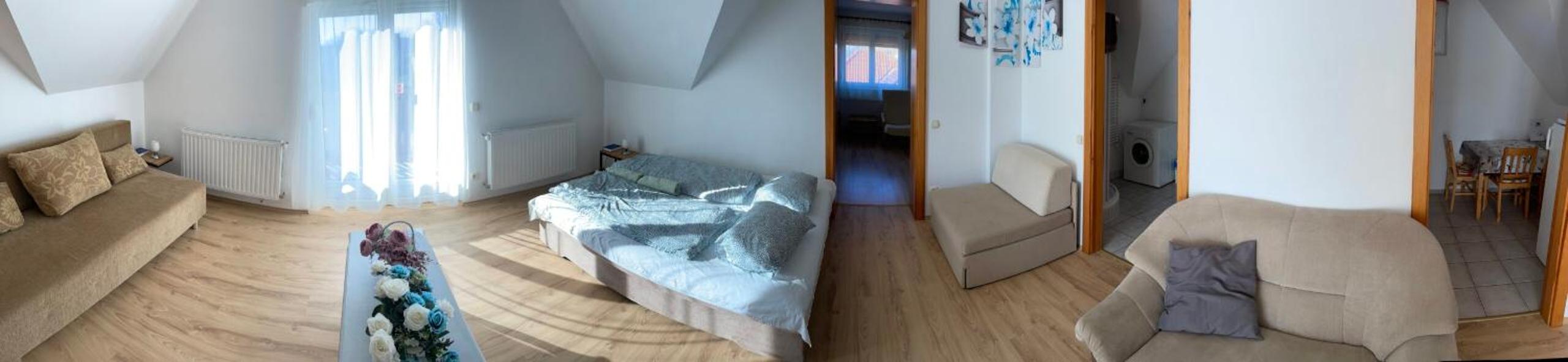 Ezo Apartmanház Balatonberény