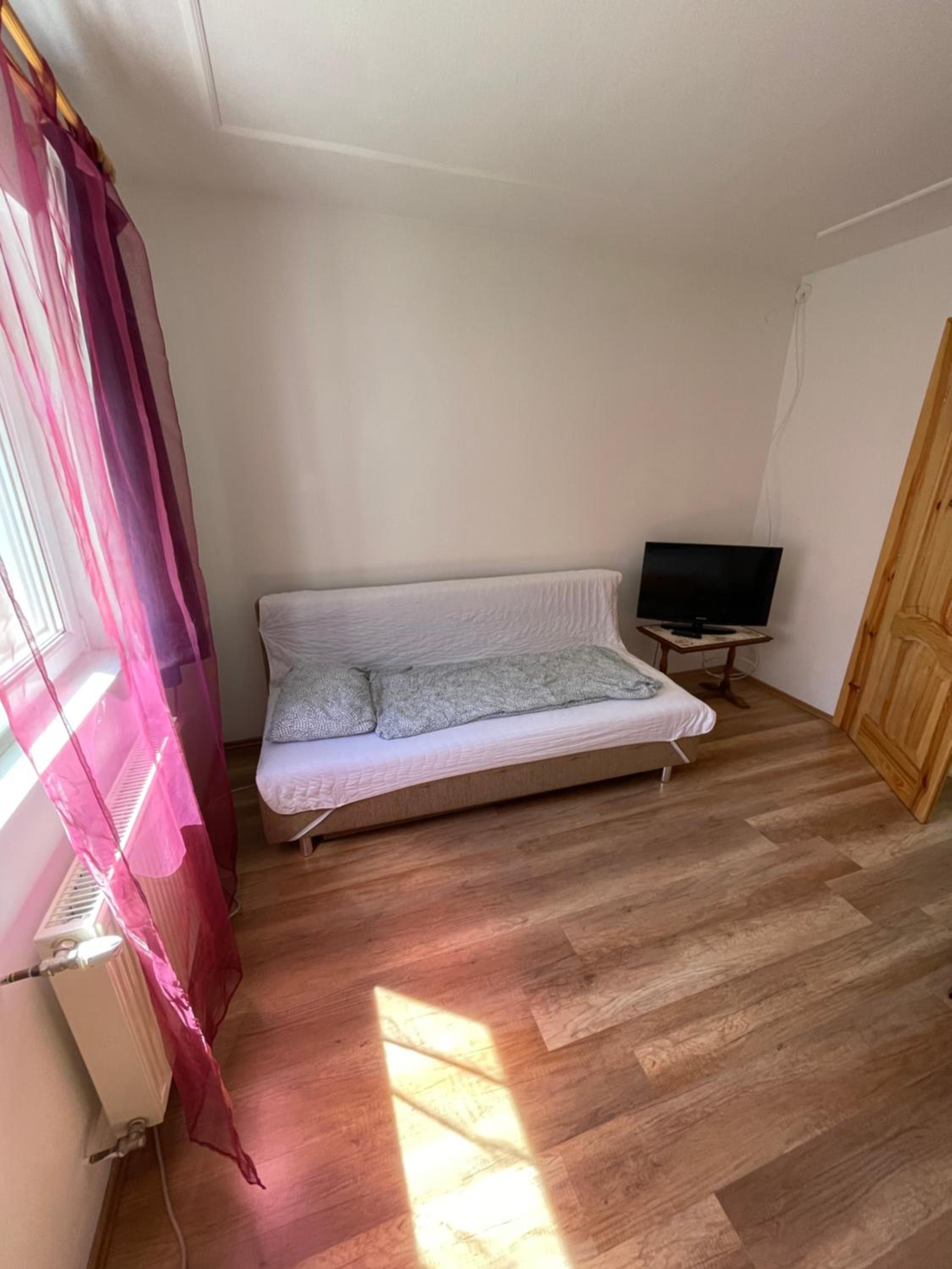 Ezo Apartmanház Balatonberény