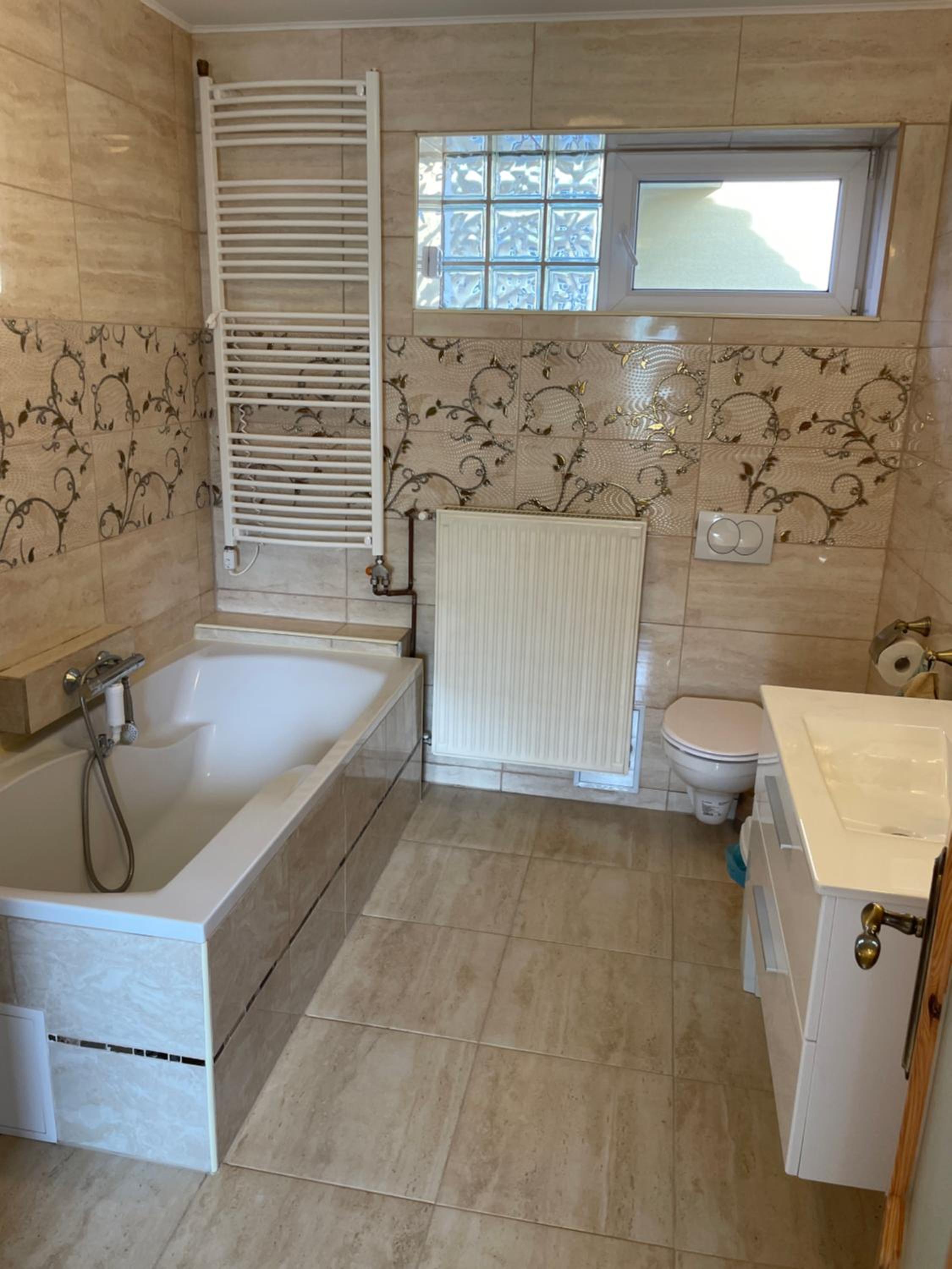 Ezo Apartmanház Balatonberény