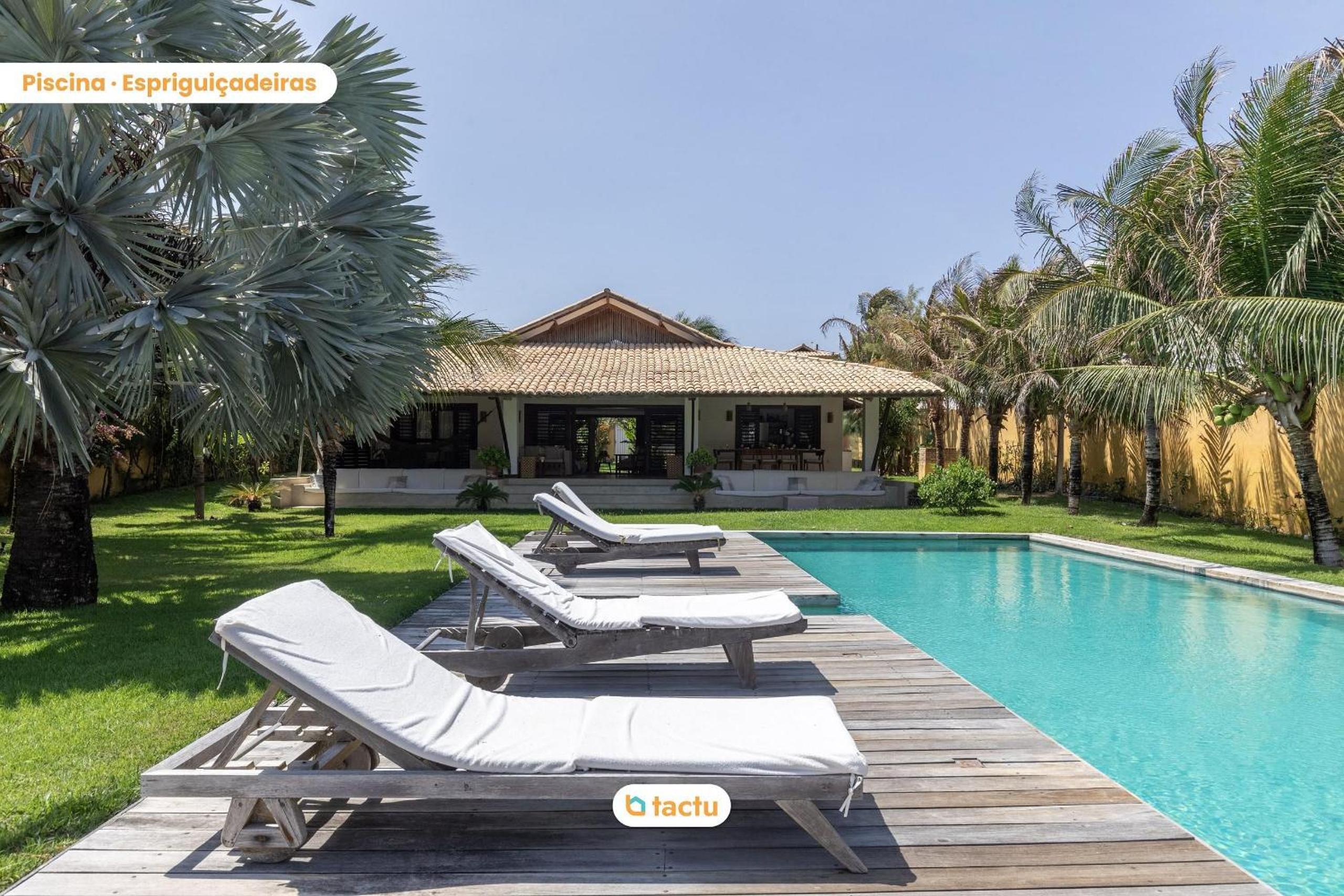 Luxury Seaside Paradise in Fortim