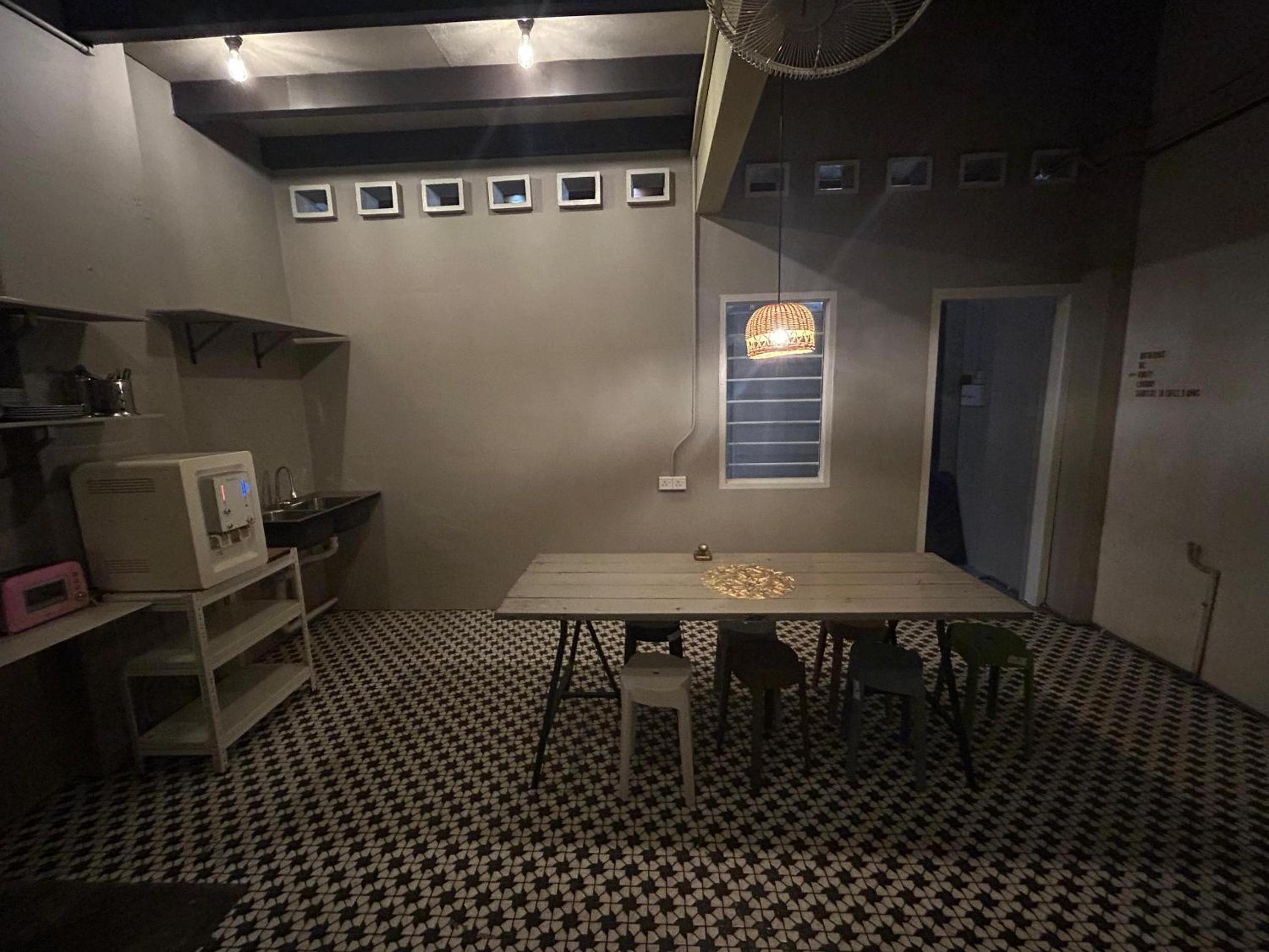 The Aurum Motel - self check-in - view 5