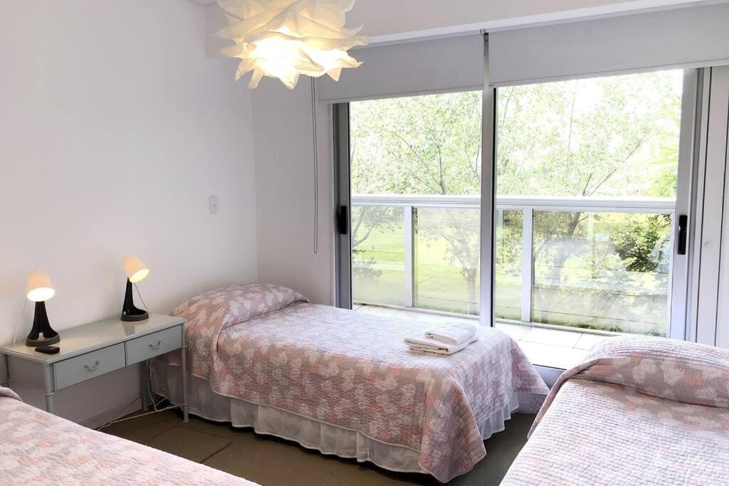 Apartamento Puerto Madero con piscina y parking