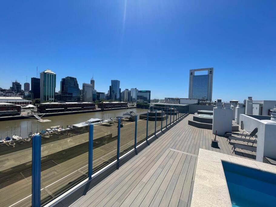 Apartamento Puerto Madero con piscina y parking