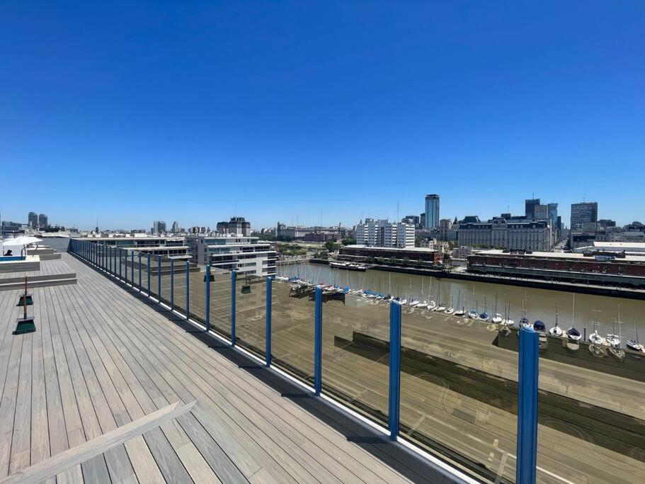 Apartamento Puerto Madero con piscina y parking