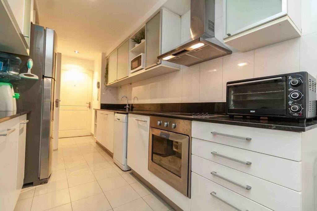 Apartamento Puerto Madero con piscina y parking