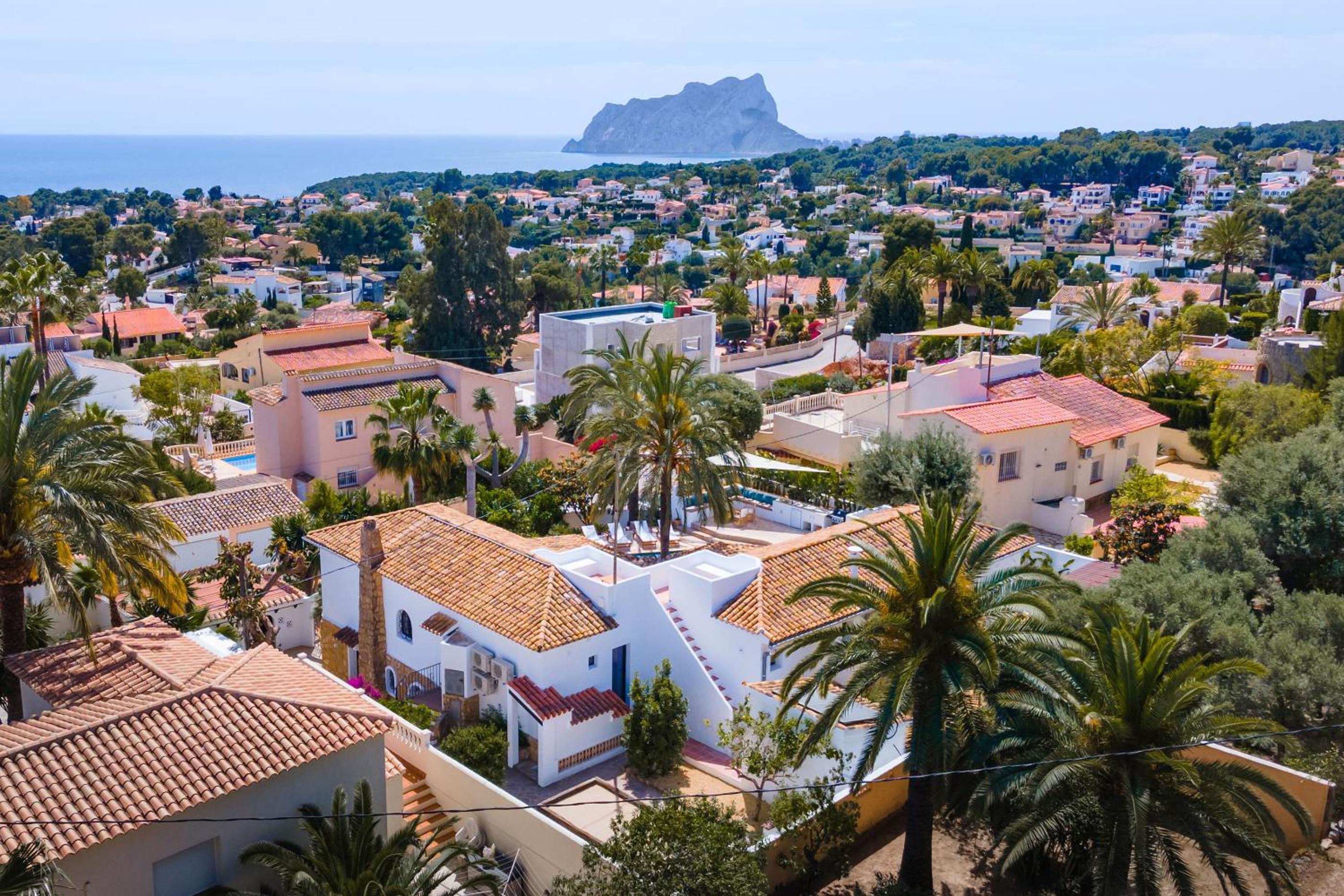 Authentic Haciënda near the Sea
