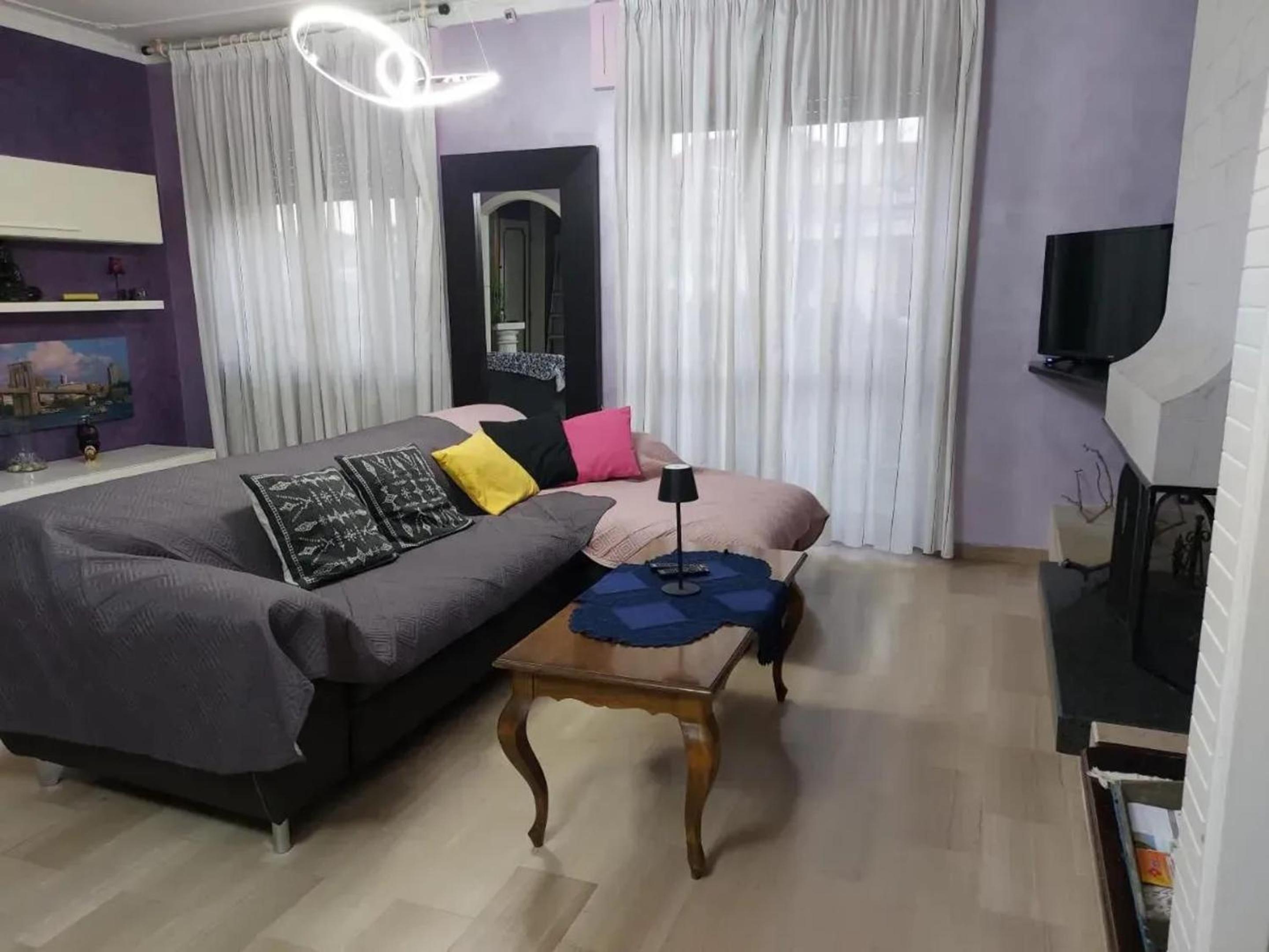 Spacious Apartment with Sea View in Silvi 130 m² view 3