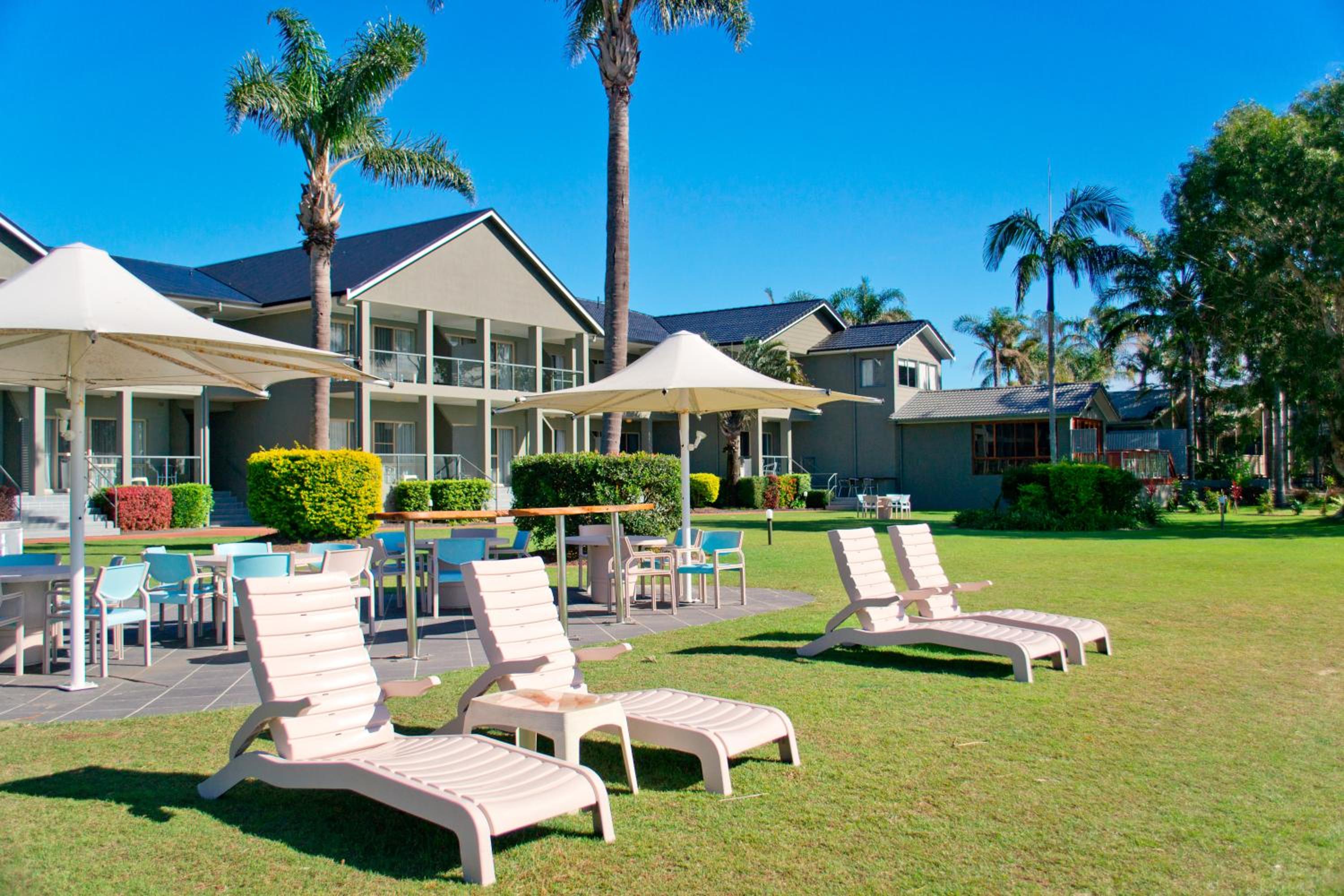 Moby Dick Waterfront Resort Motel