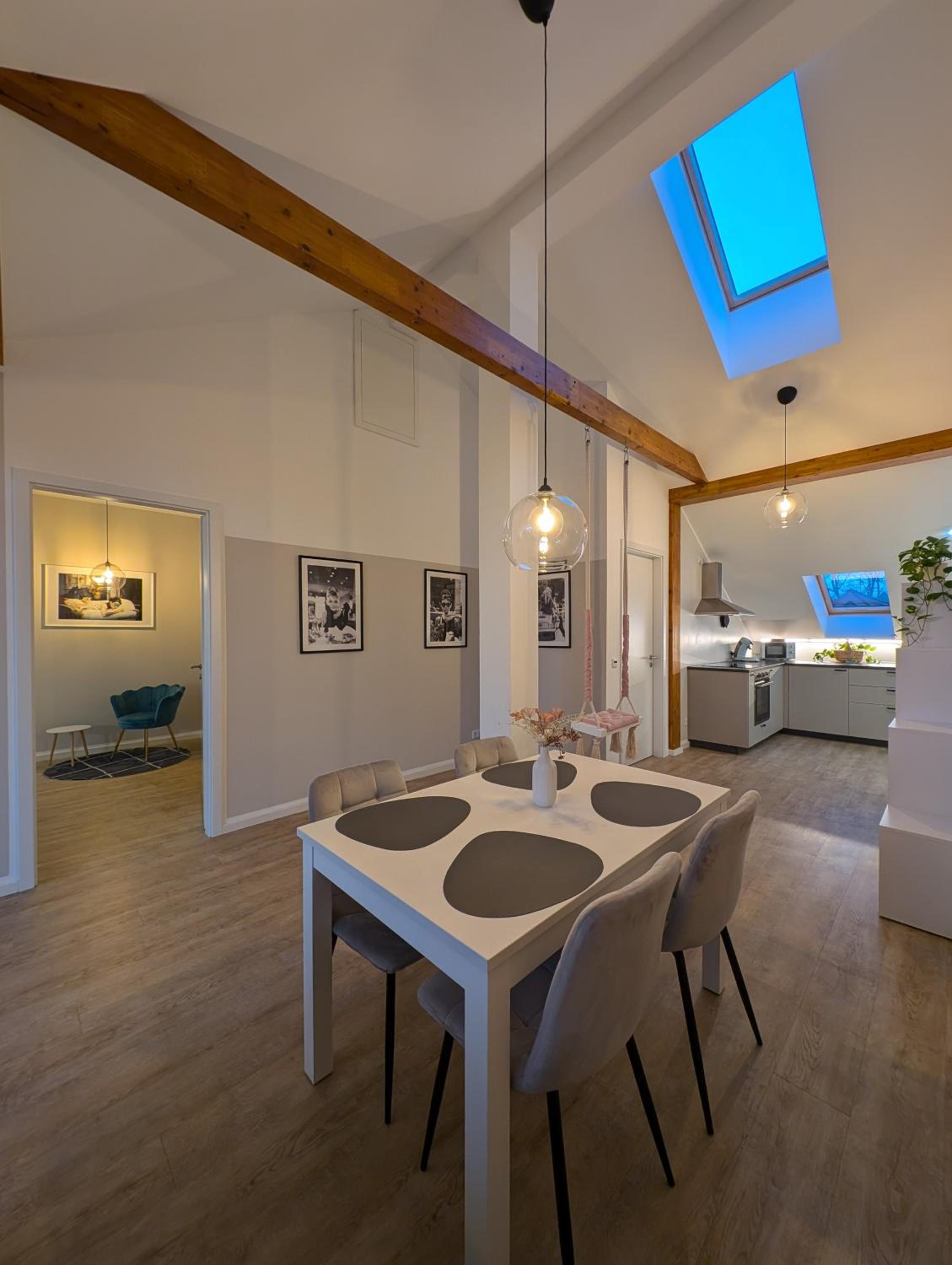 3 Bedroom-Apartment with 1,5 Bathrooms