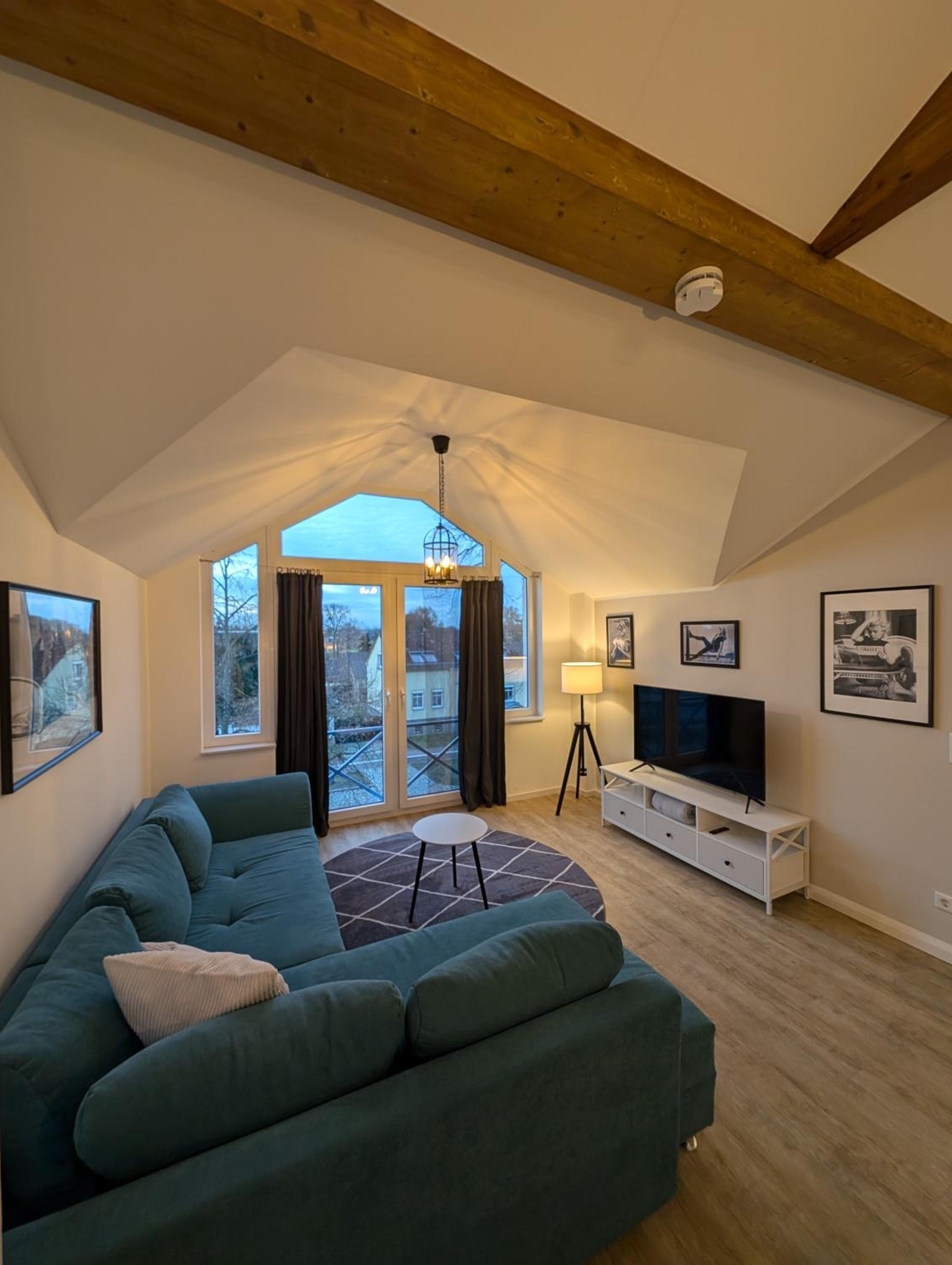 3 Bedroom-Apartment with 1,5 Bathrooms