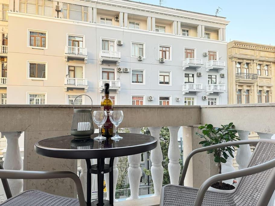 Amazing Sea & F1 View Apartment