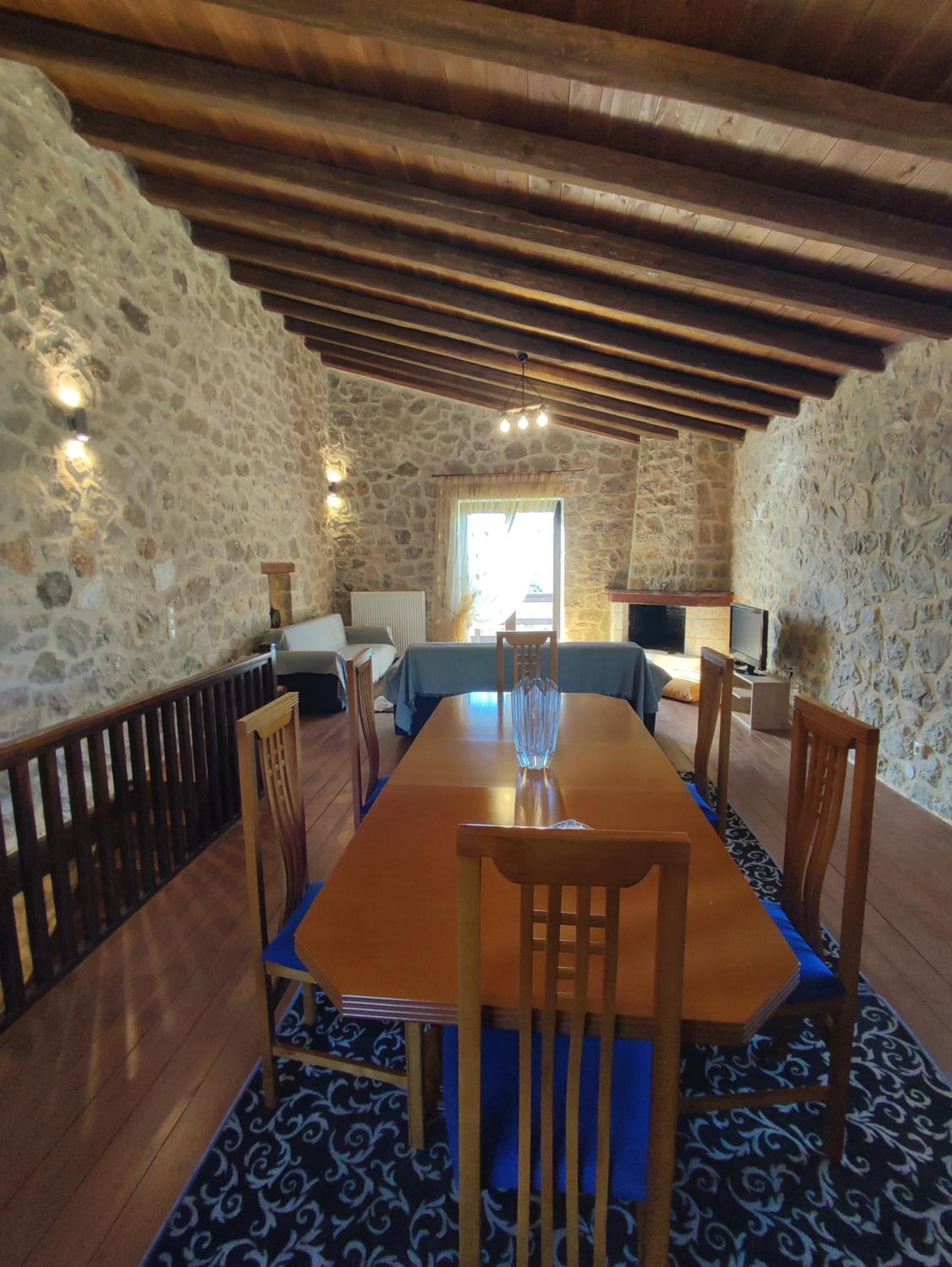 Drymaia Chalet