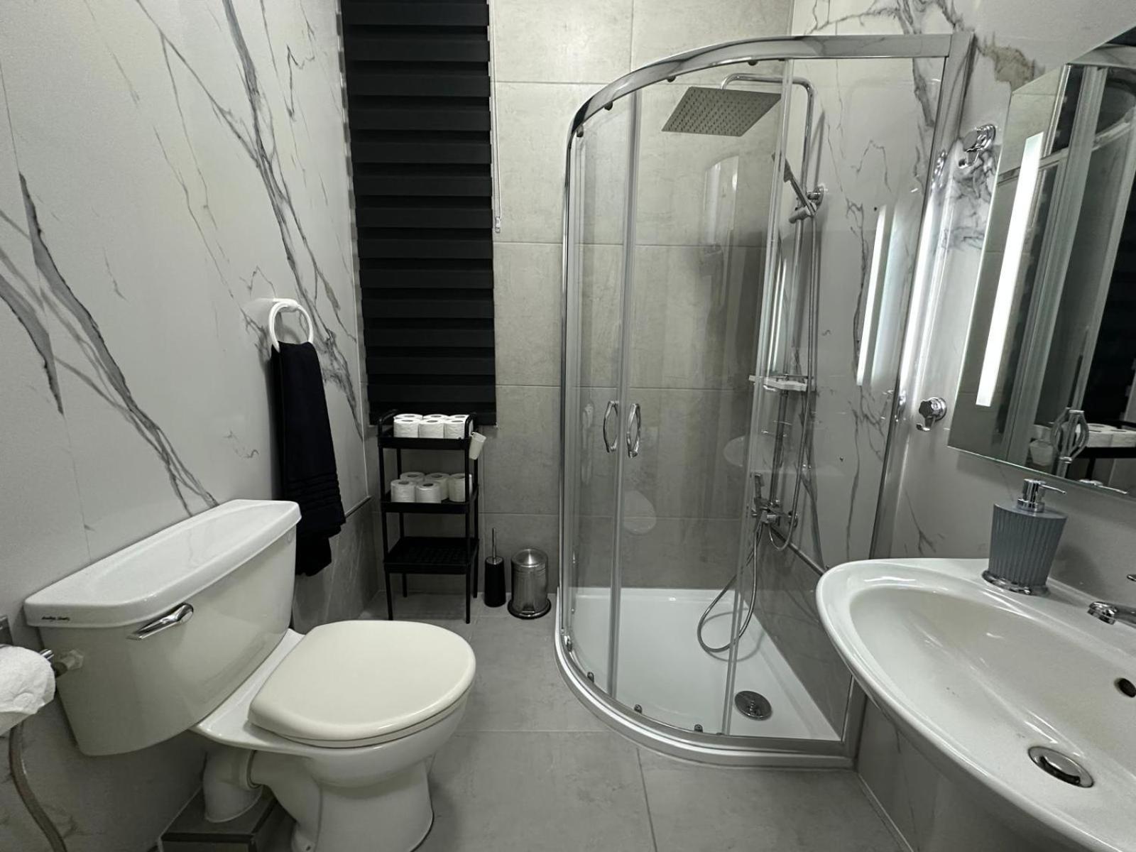 Sea Breeze Retreat - Comfort Apartments in the Heart of Sliema