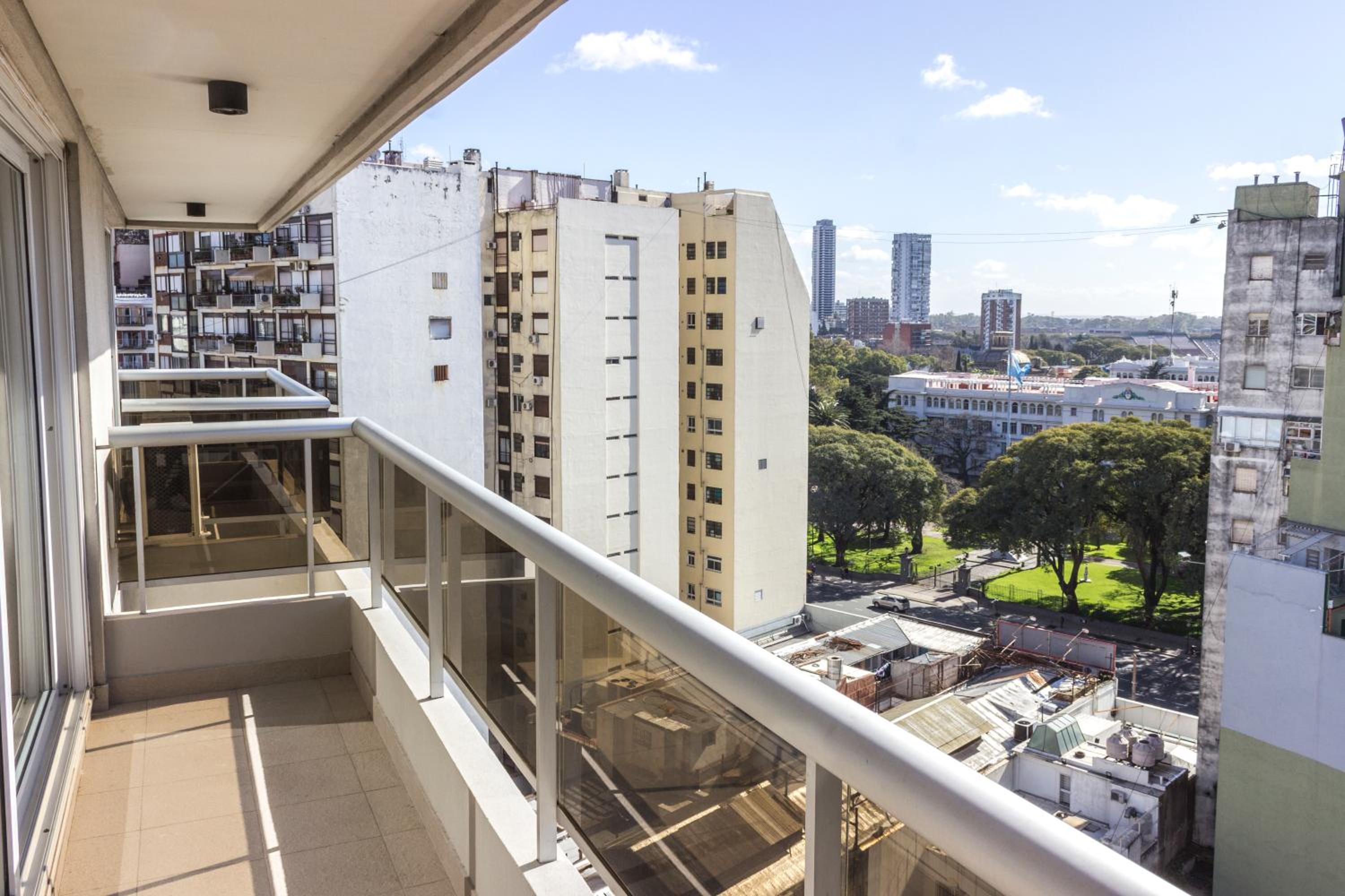 AAA PALERMO EXECUTIVE Suites