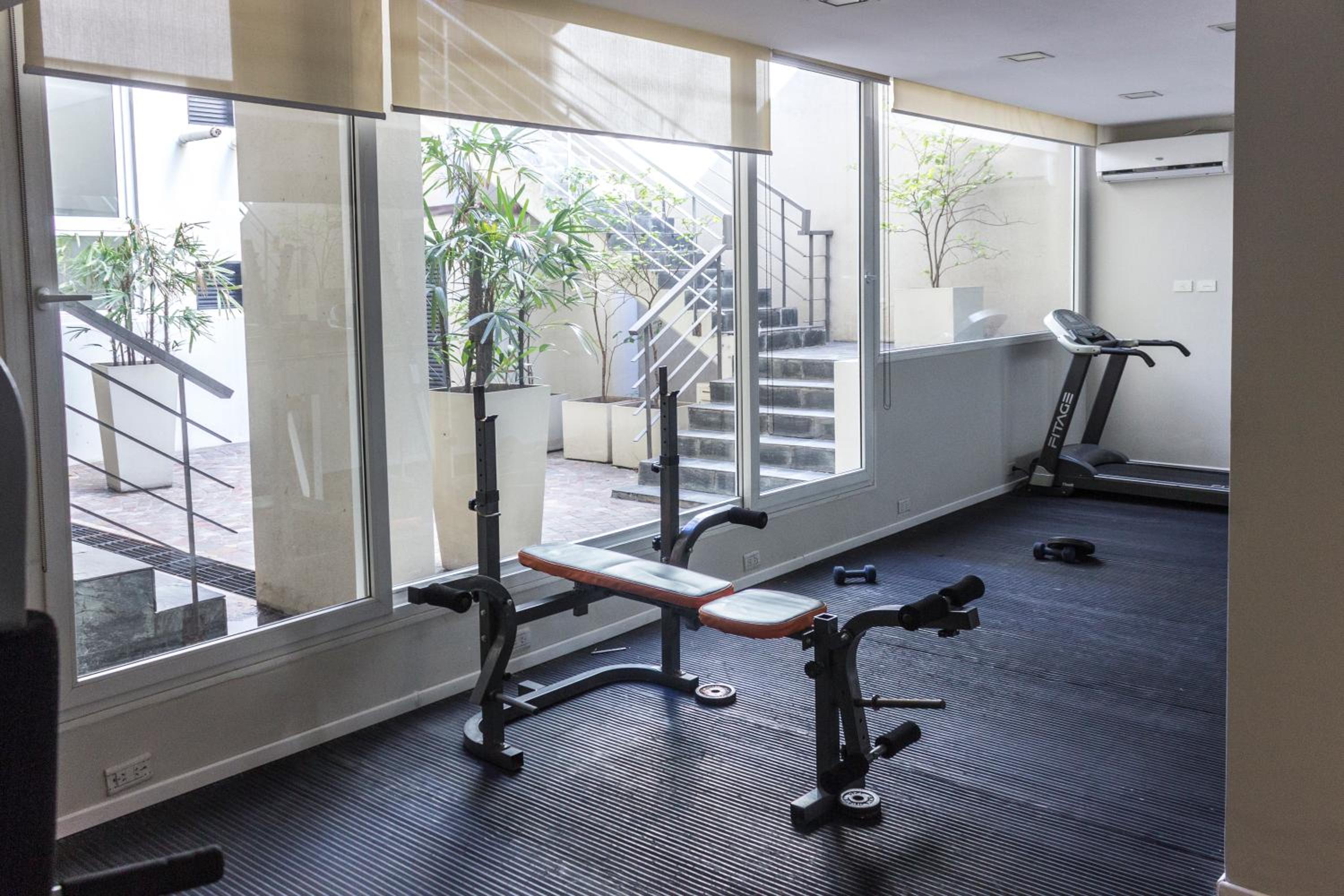 AAA PALERMO EXECUTIVE Suites