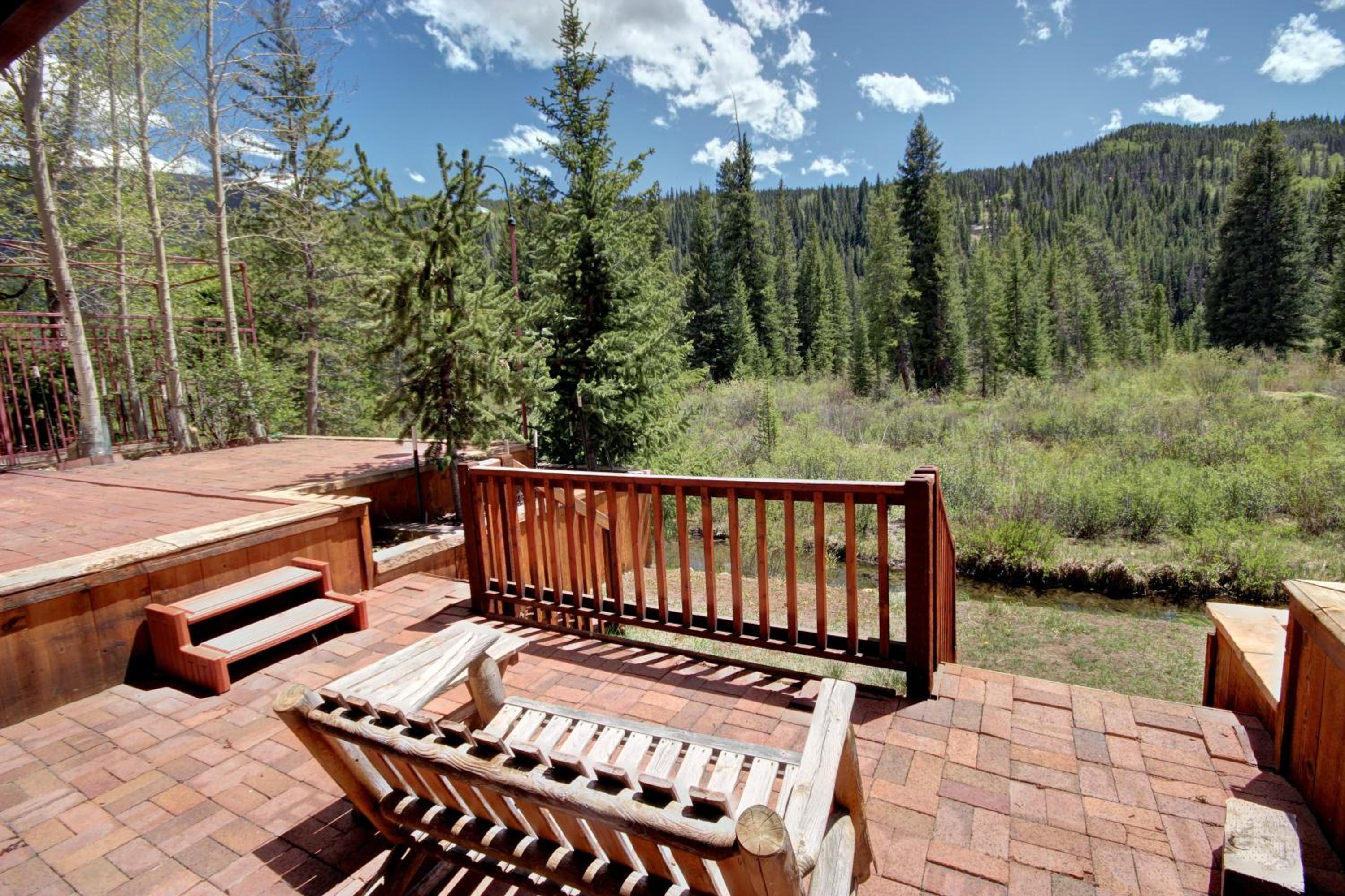 Mill Creek 201 by SummitCove Lodging