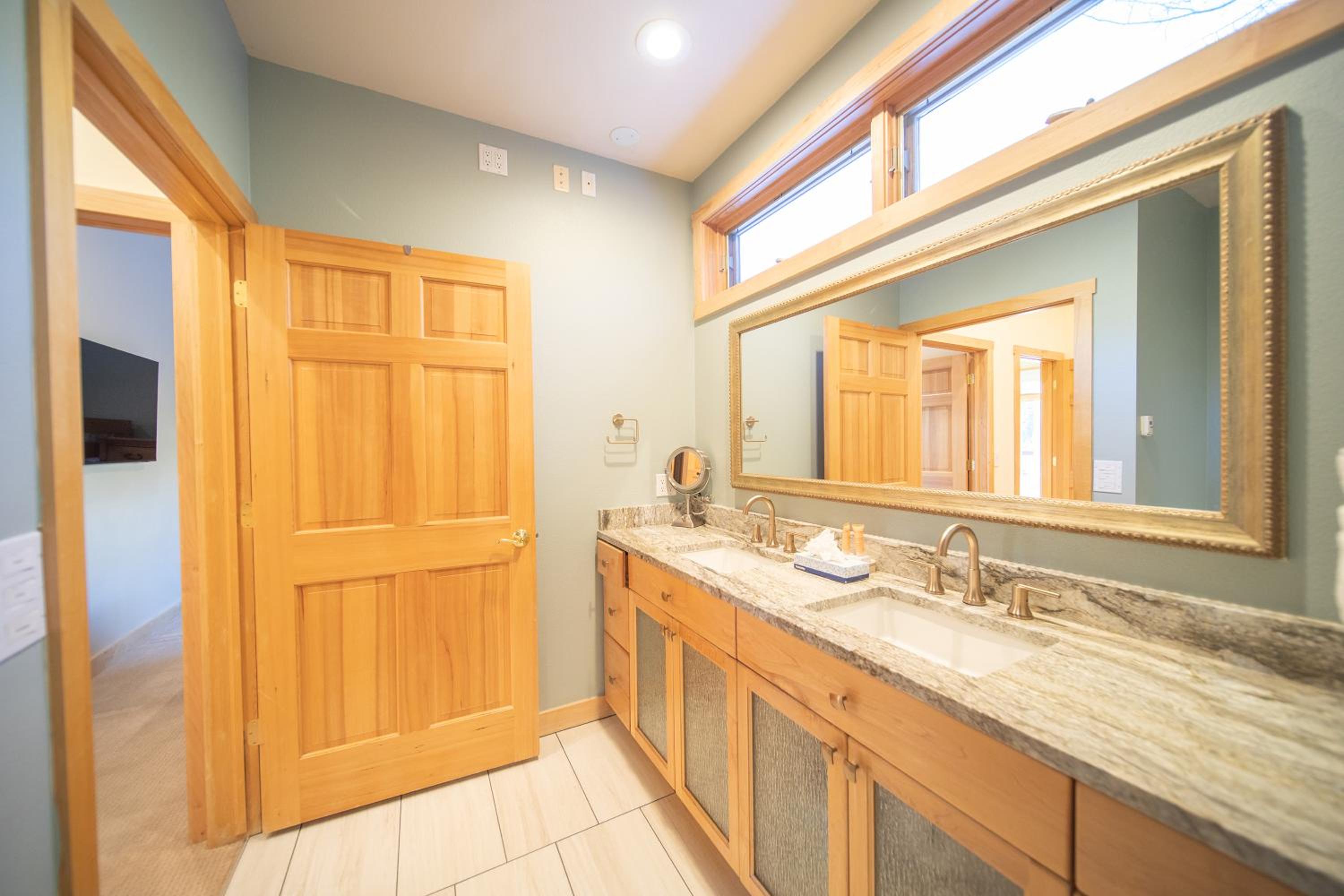Mill Creek 201 by SummitCove Lodging