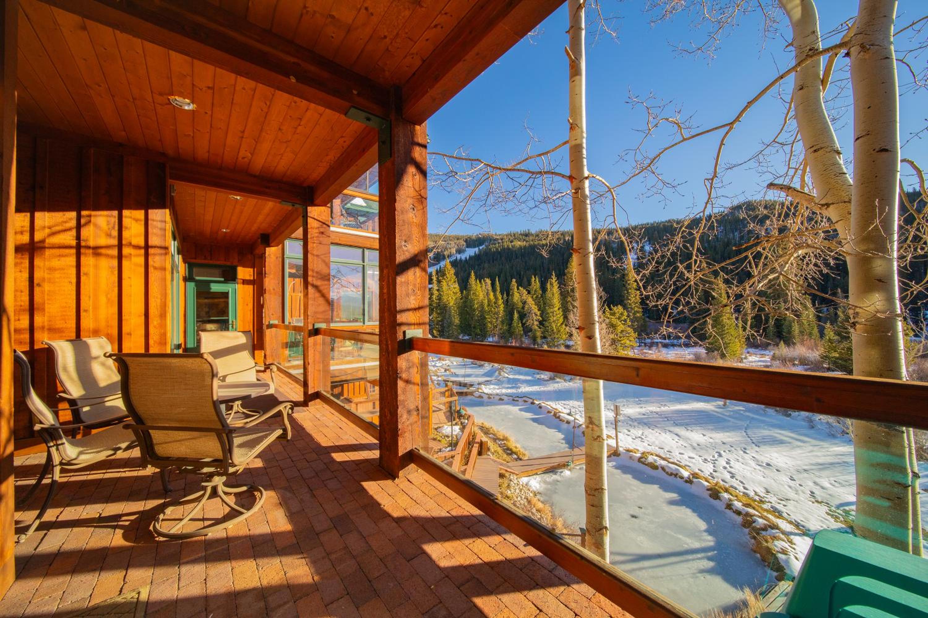 Mill Creek 201 by SummitCove Lodging