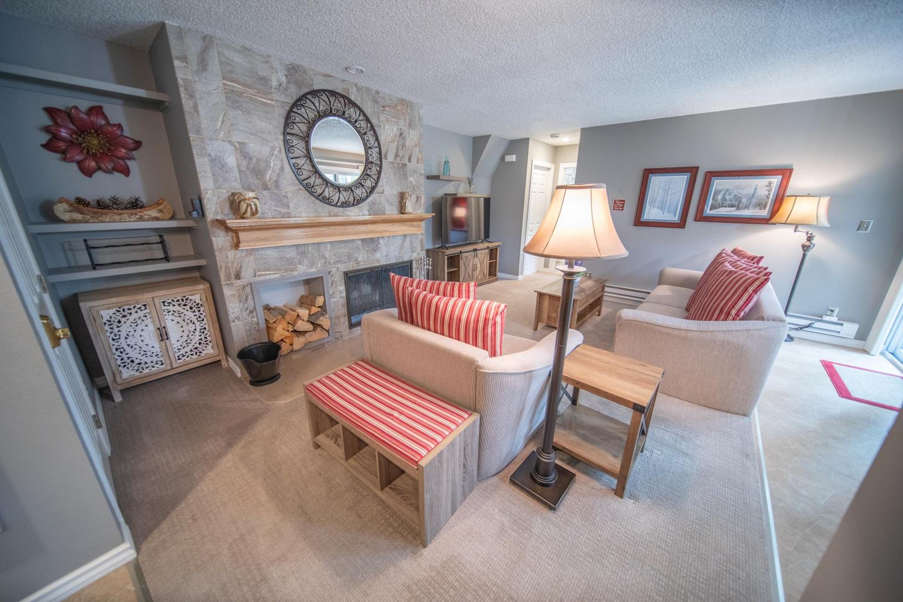 Flying Dutchman 1110 by SummitCove Lodging