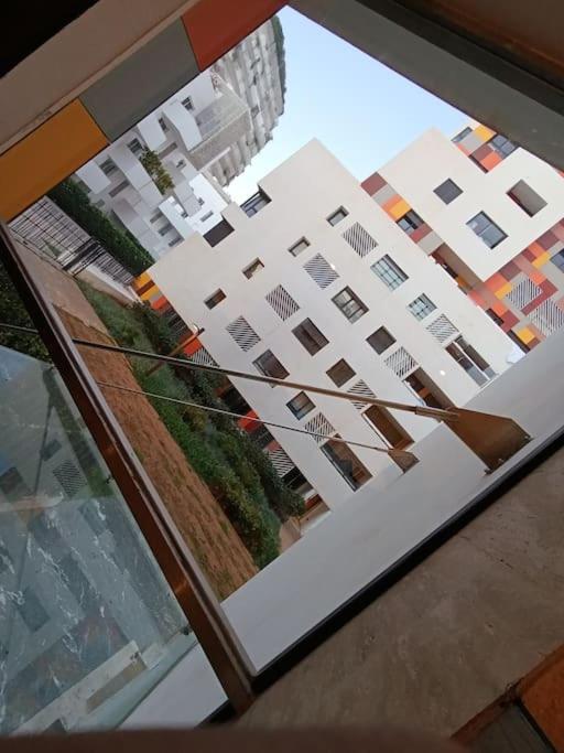 Stylish Stay in Finance City Casablanca view 5