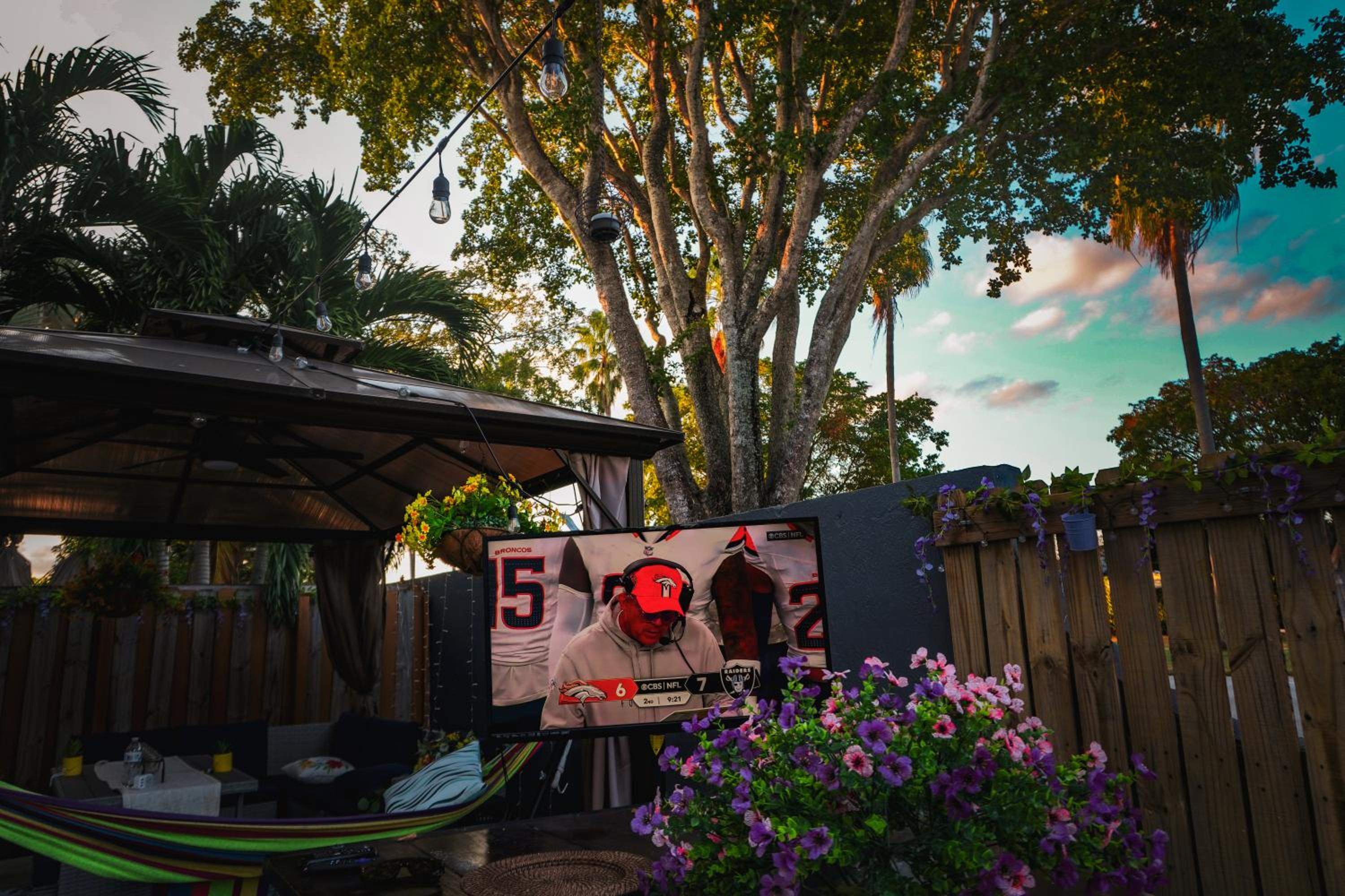 The Miamiville - Hidden Gem with Free Parking