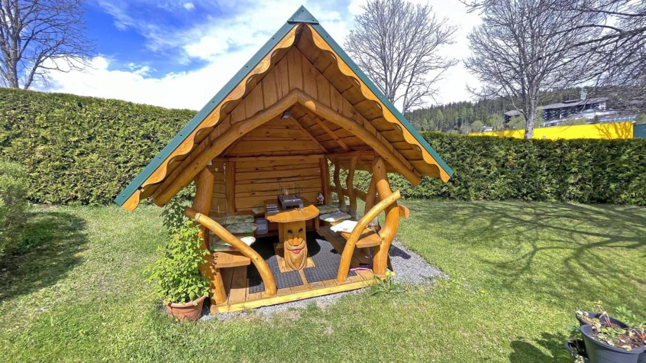 House of Happiness by apartmentglück