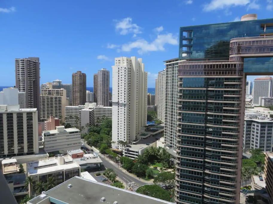 30th Fl King Bed View Studio view 4