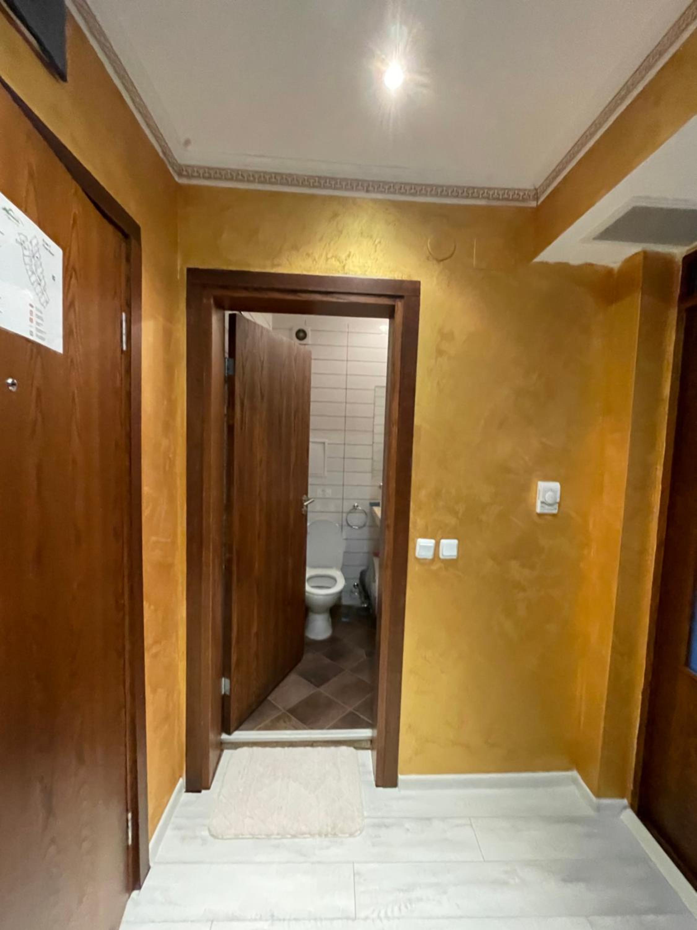 English Apartments