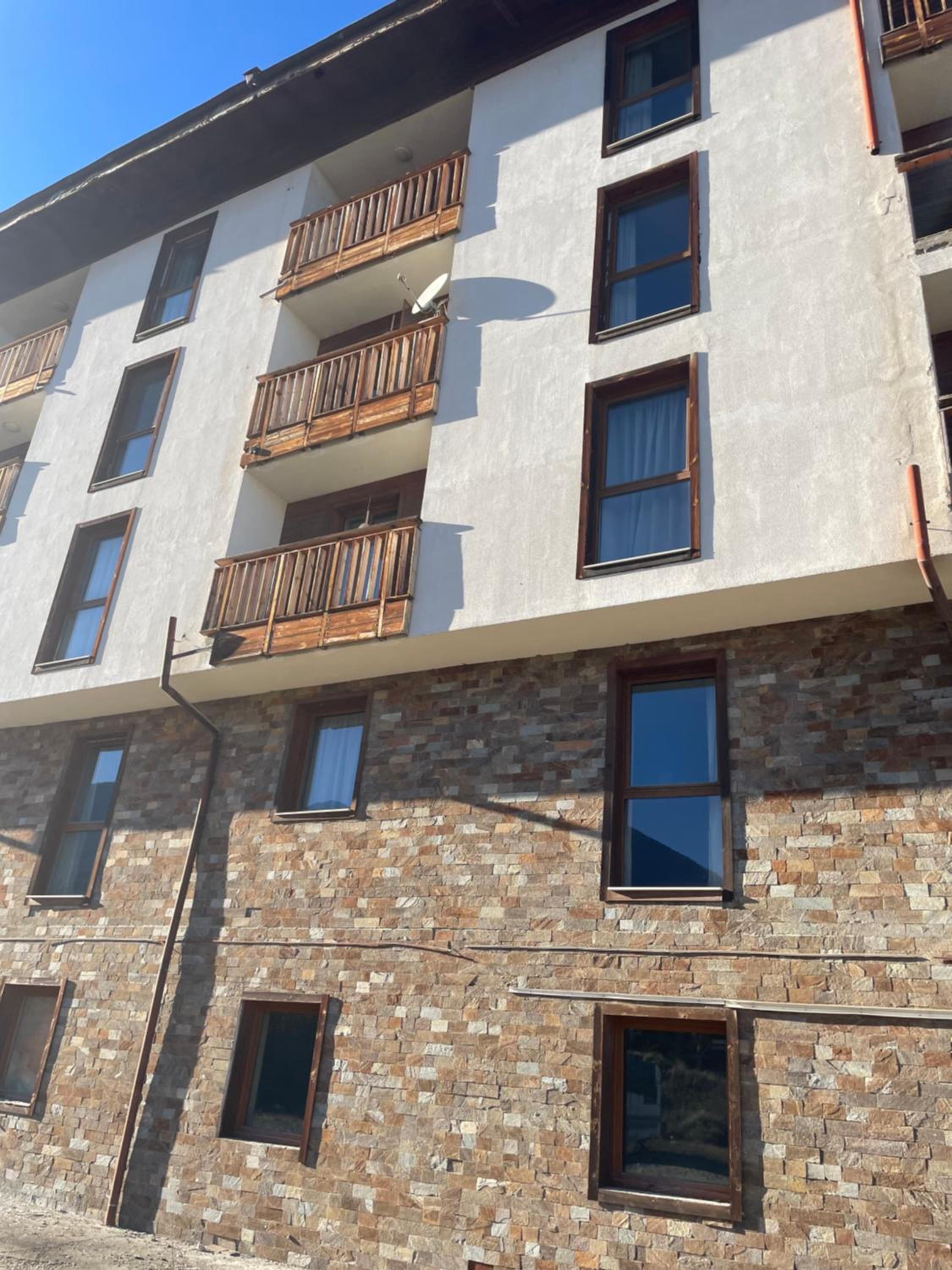 English Apartments