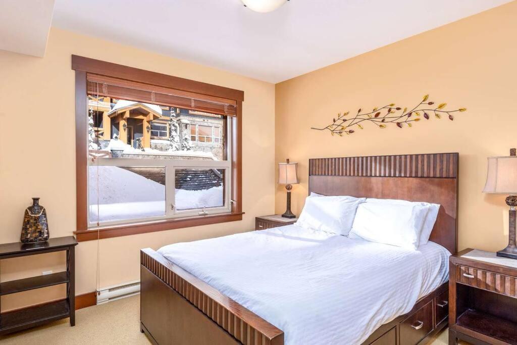 Stonegate Resort Unit C303