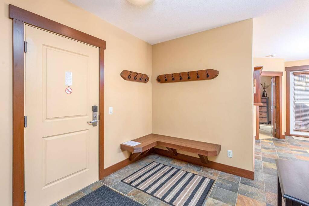 Stonegate Resort Unit C303