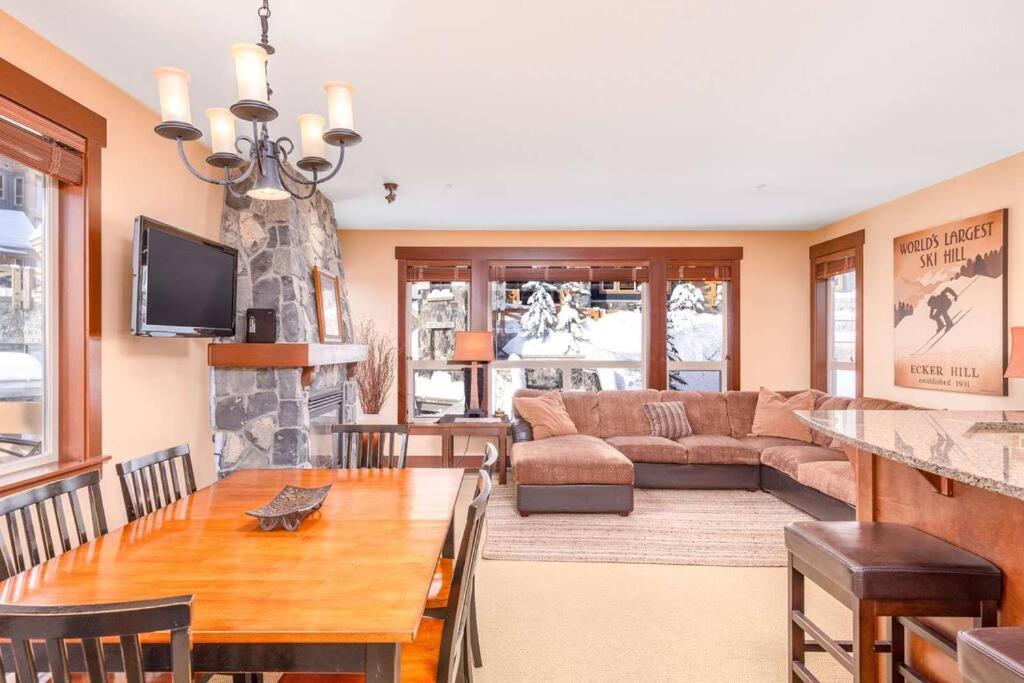Stonegate Resort Unit C303