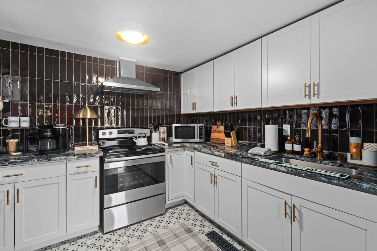 Frankfort Vacations - Happy Hour Hideaway - Property Image 24