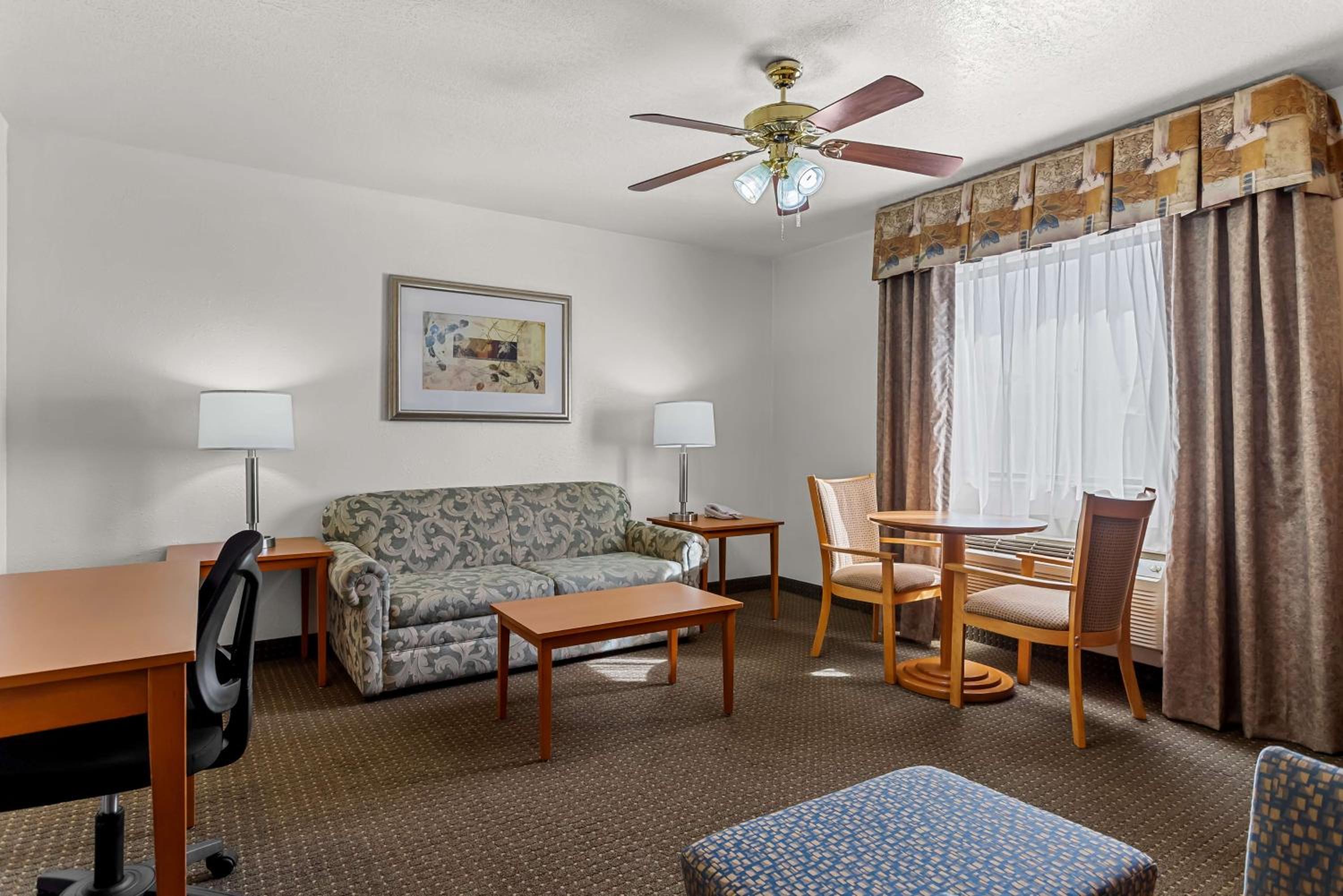 Socorro Vacations - Best Western Socorro Hotel  Suites - Property Image 3