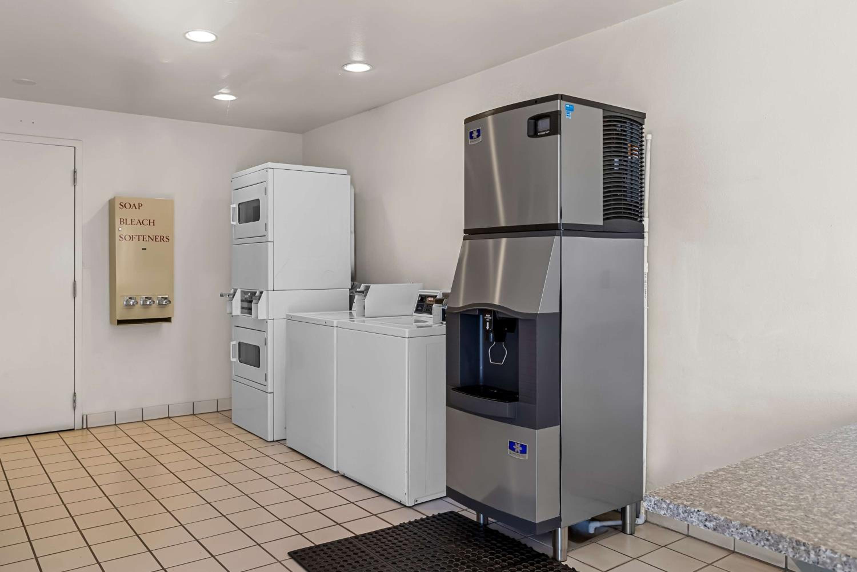 Best Western Socorro Hotel & Suites